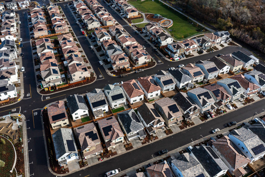 California Homes As Sellers Are Pulling Properties Off Market At Record Pace