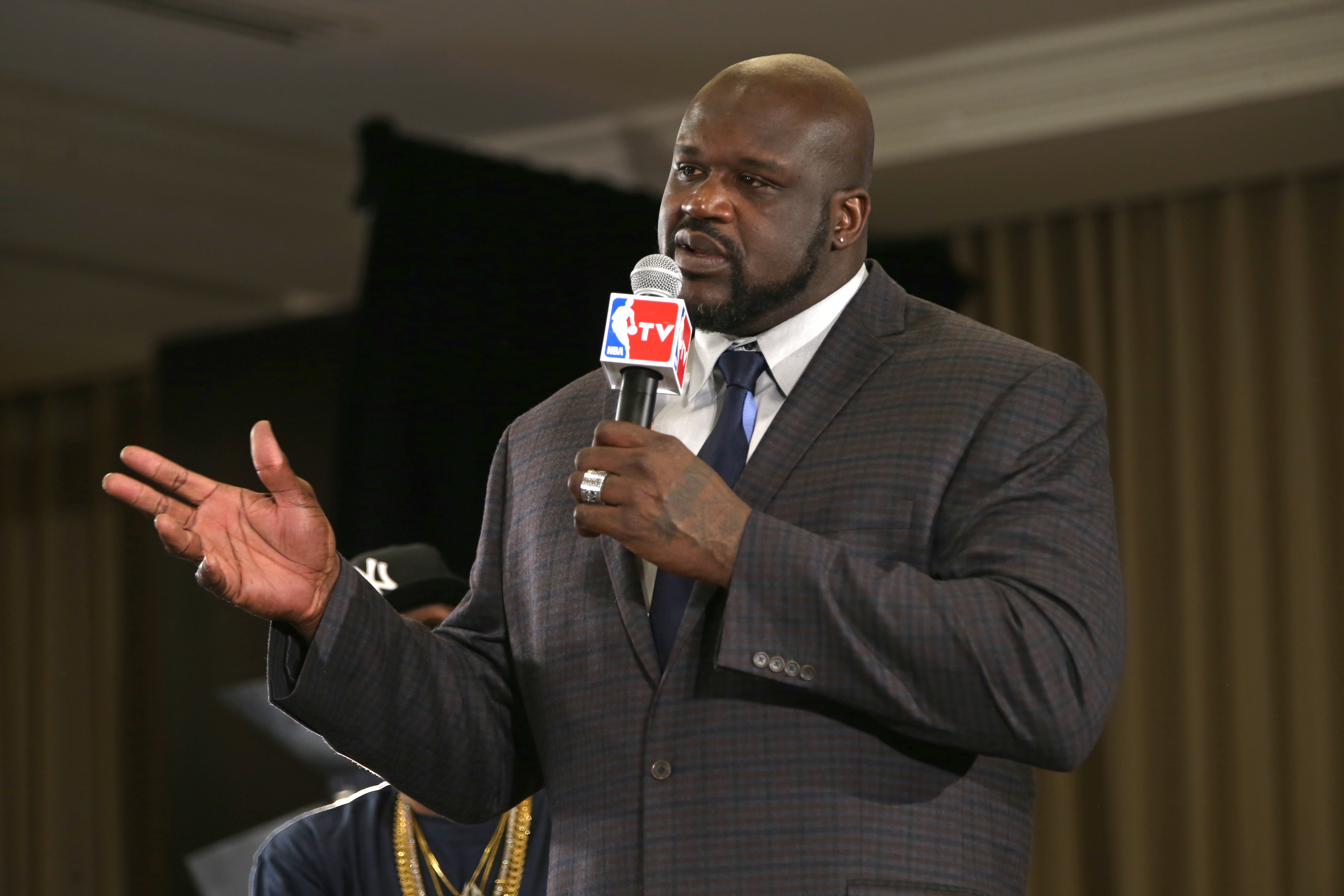 Shaquille O'Neal is announced as one of the finalist for the the Naismith Memorial Basketball Hall of Fame class of 2016.