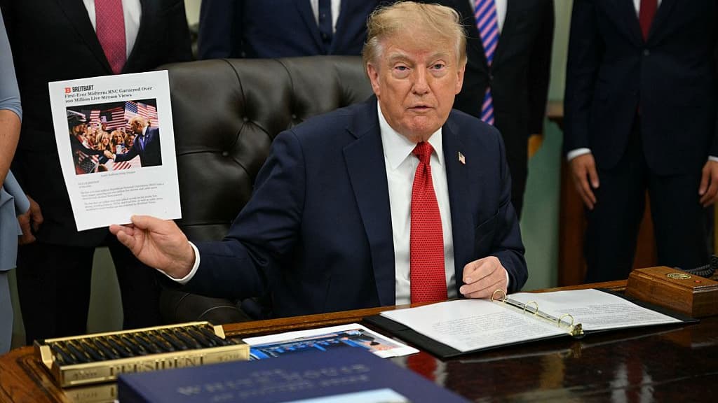 Trump Announces Ban of CNN, Politico and MS Now From White House - Time Magazine