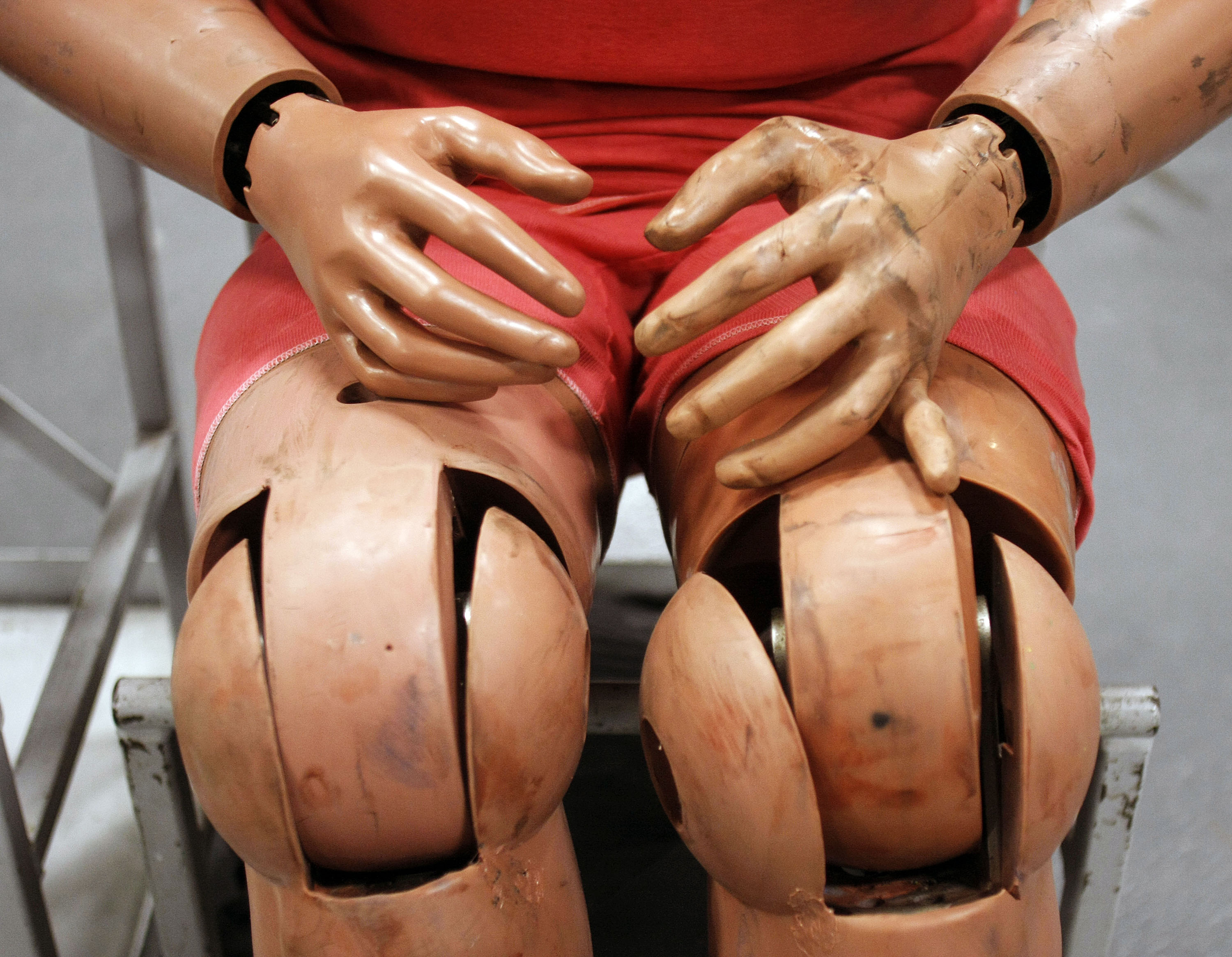 Ford Demonstrates Its Latest Crash Test Technology