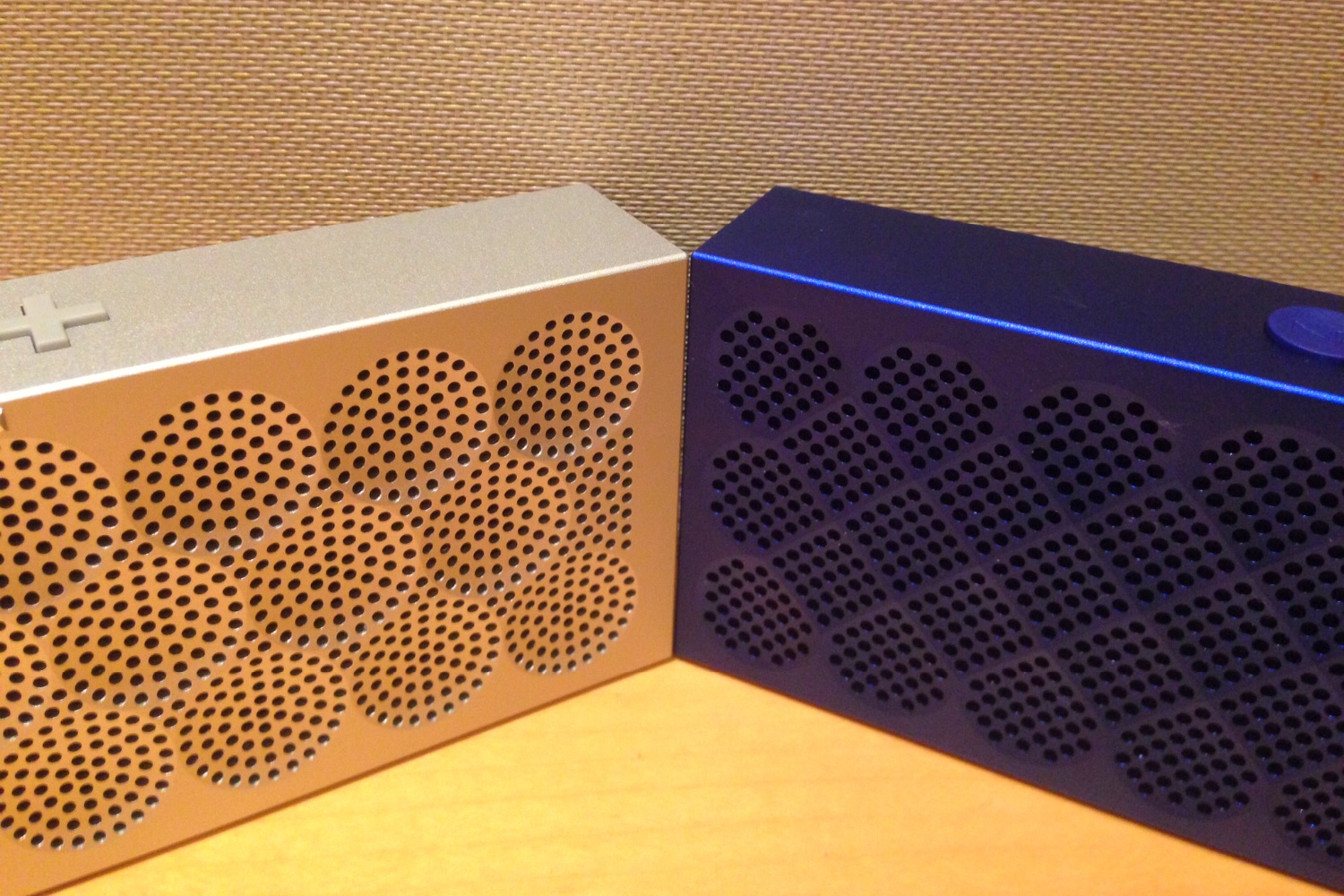 Mini Jamboxes