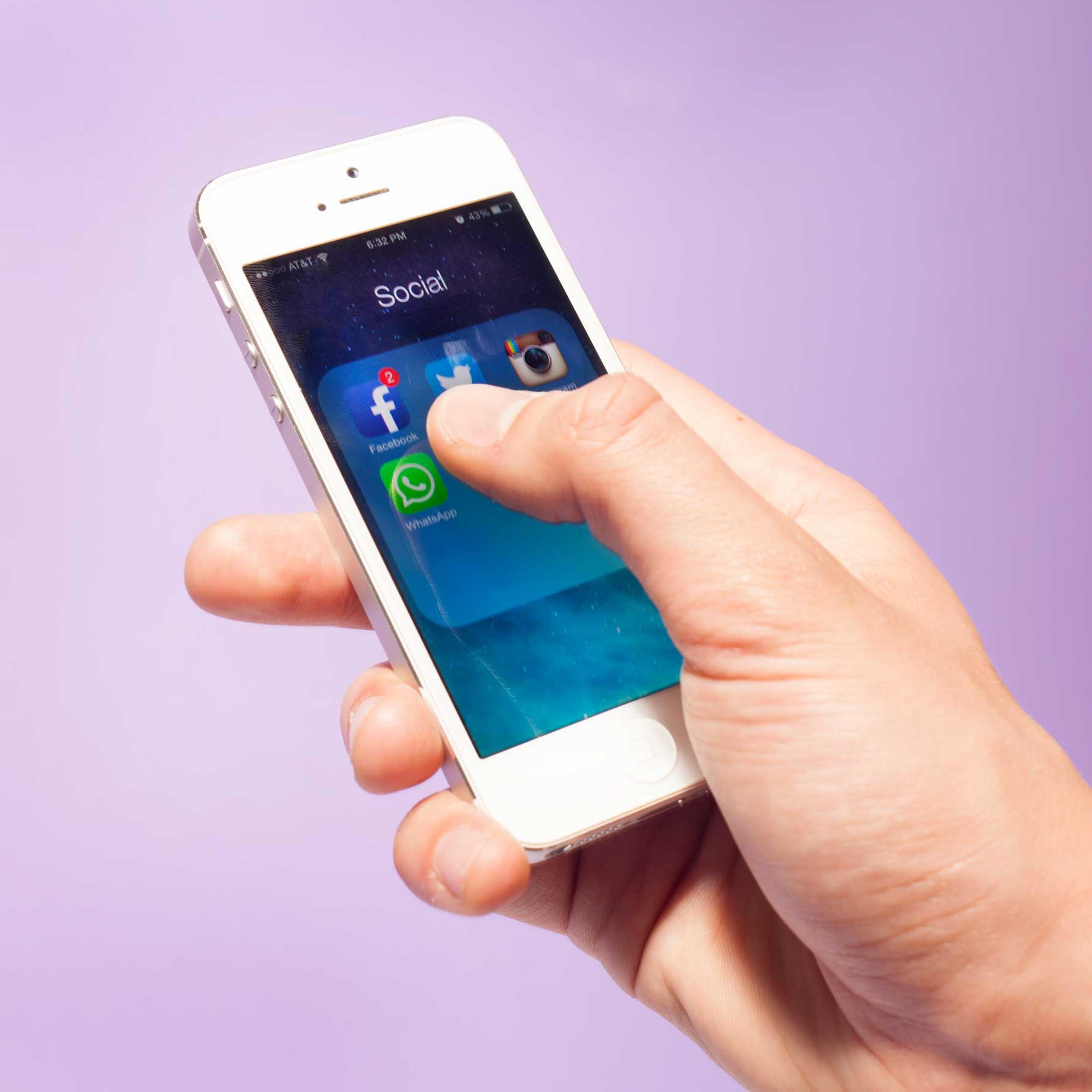 TIME.com stock photos Social Apps iPhone Facebook