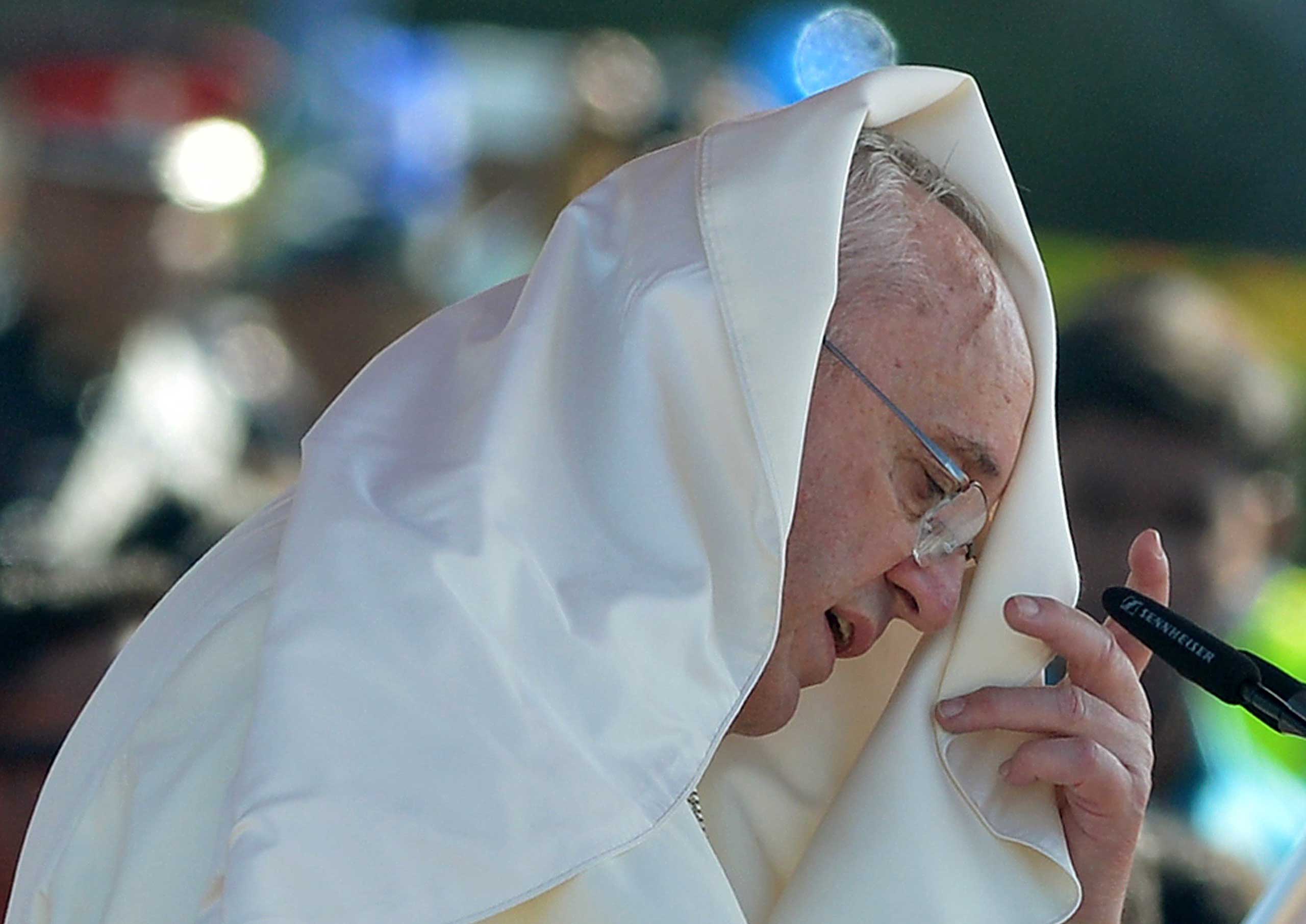 SRI LANKA-VATICAN-RELIGION-POPE