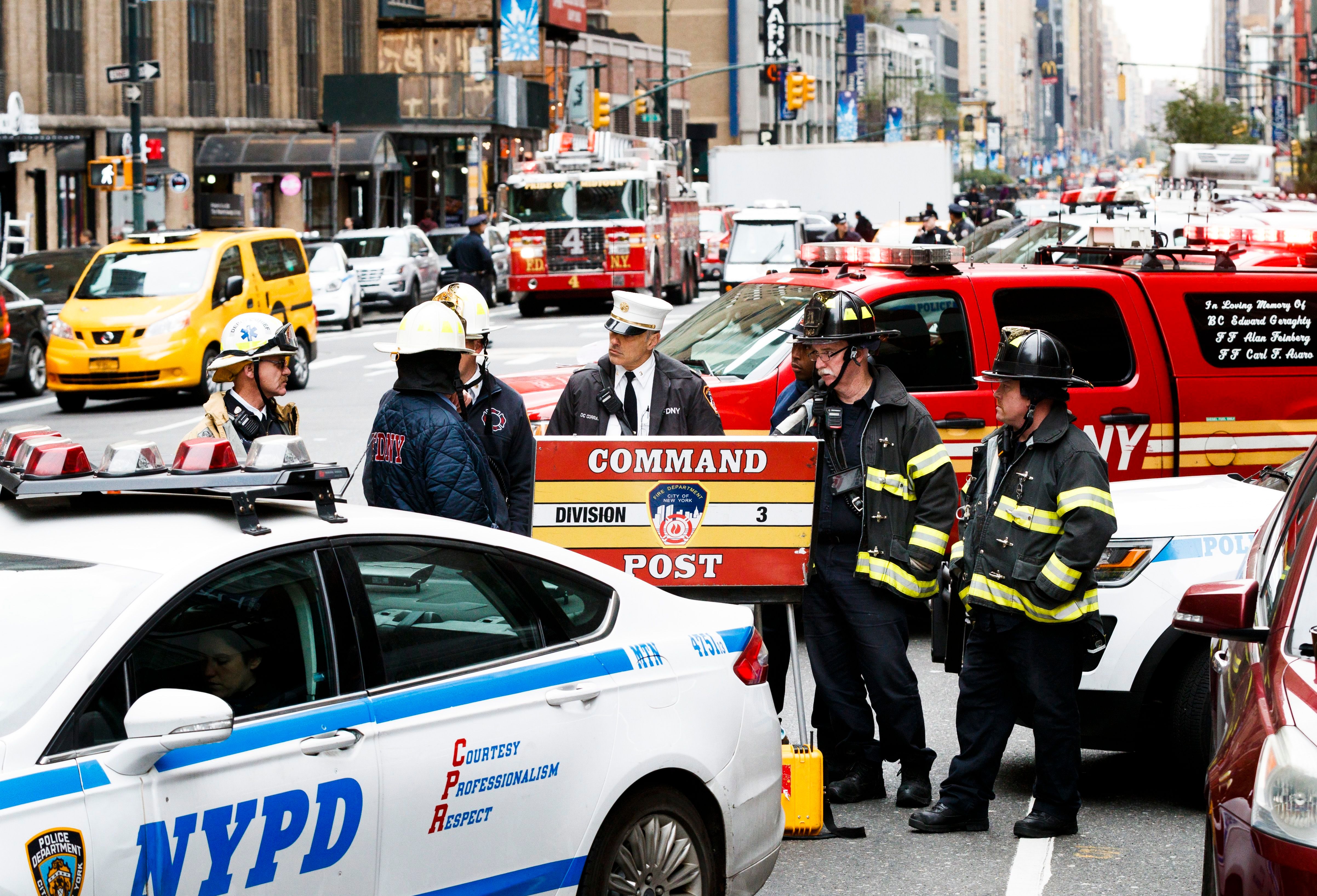 Suspicious package found in New York postal facility