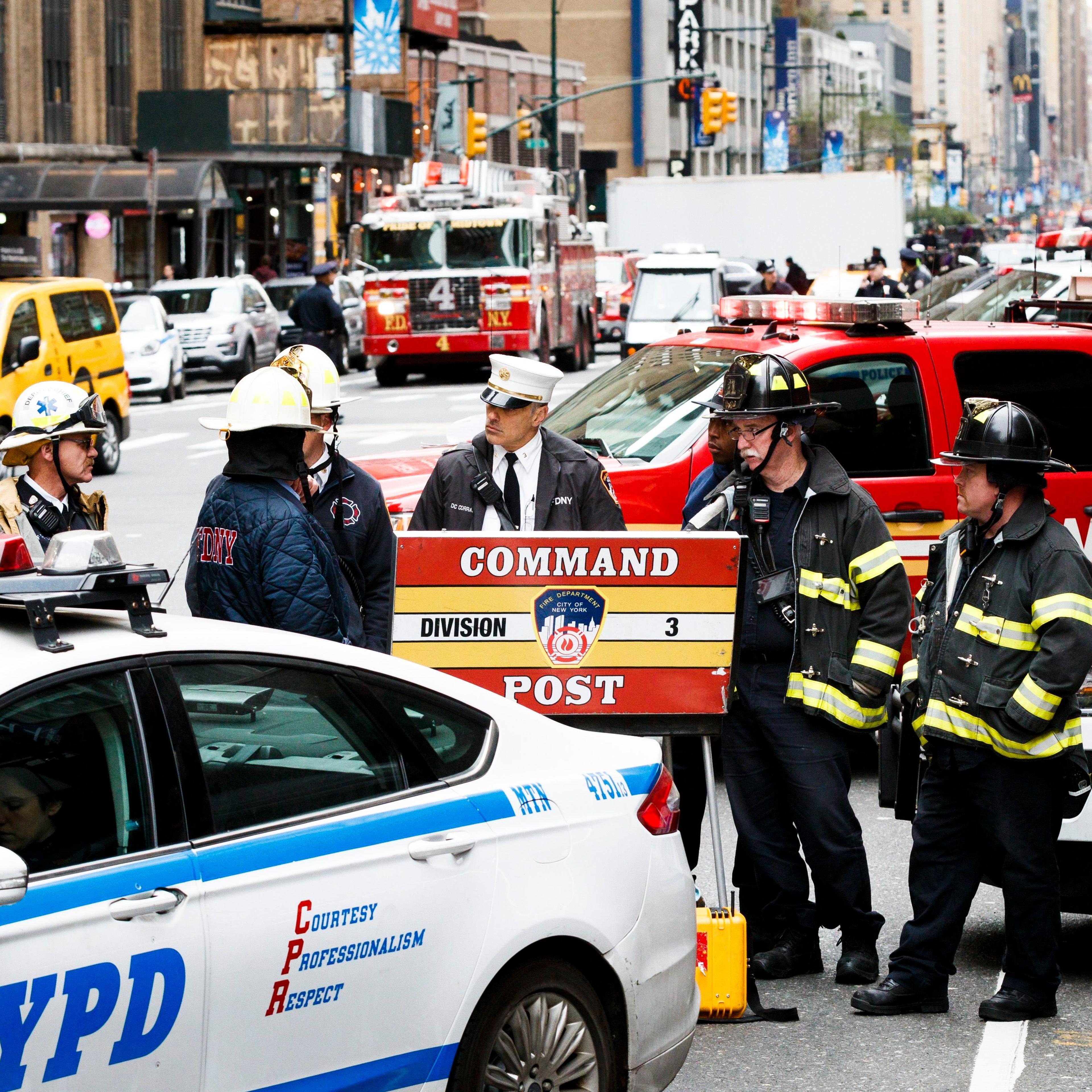 Suspicious package found in New York postal facility