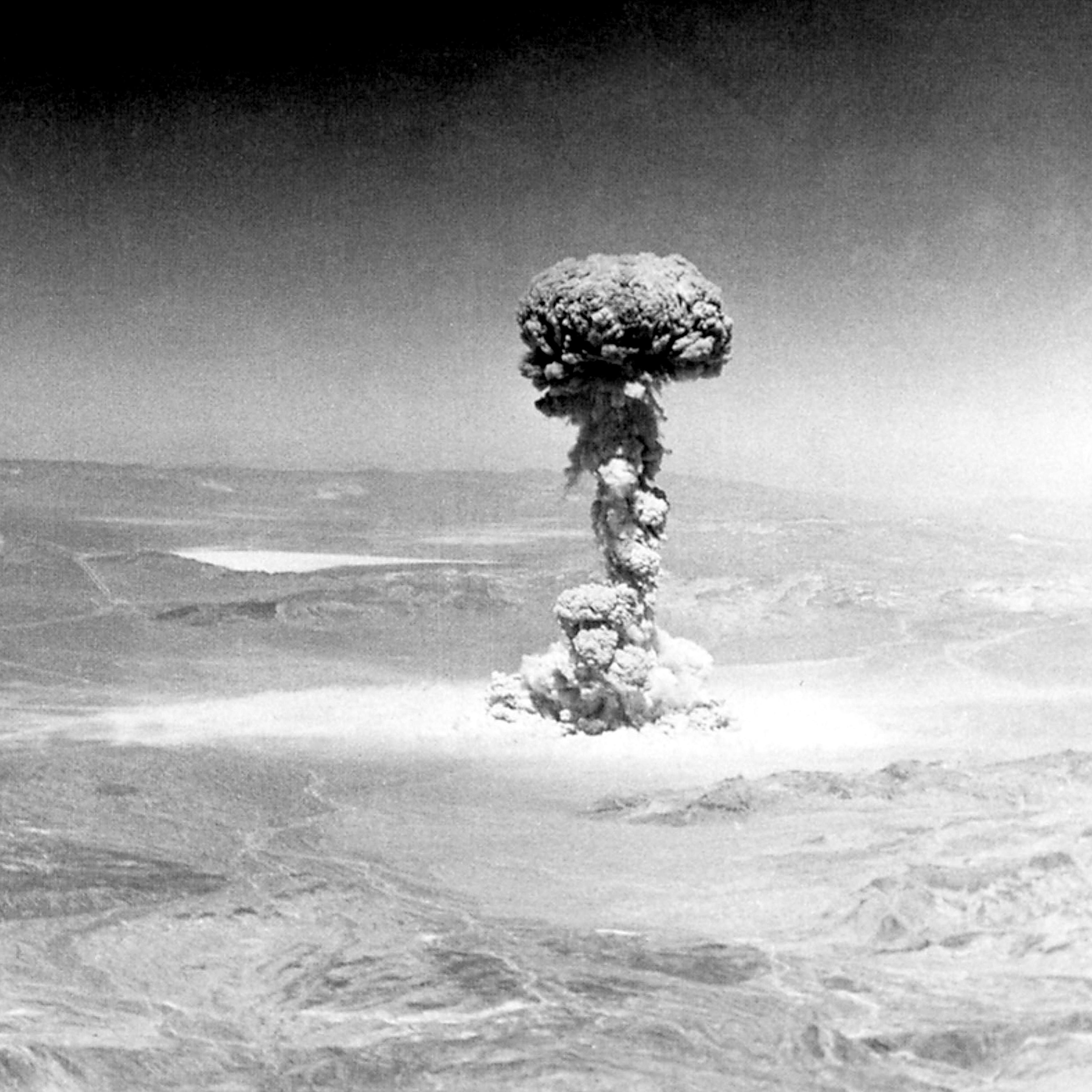 22 kilotons nuclear explosion in the Nevada desert, 1955