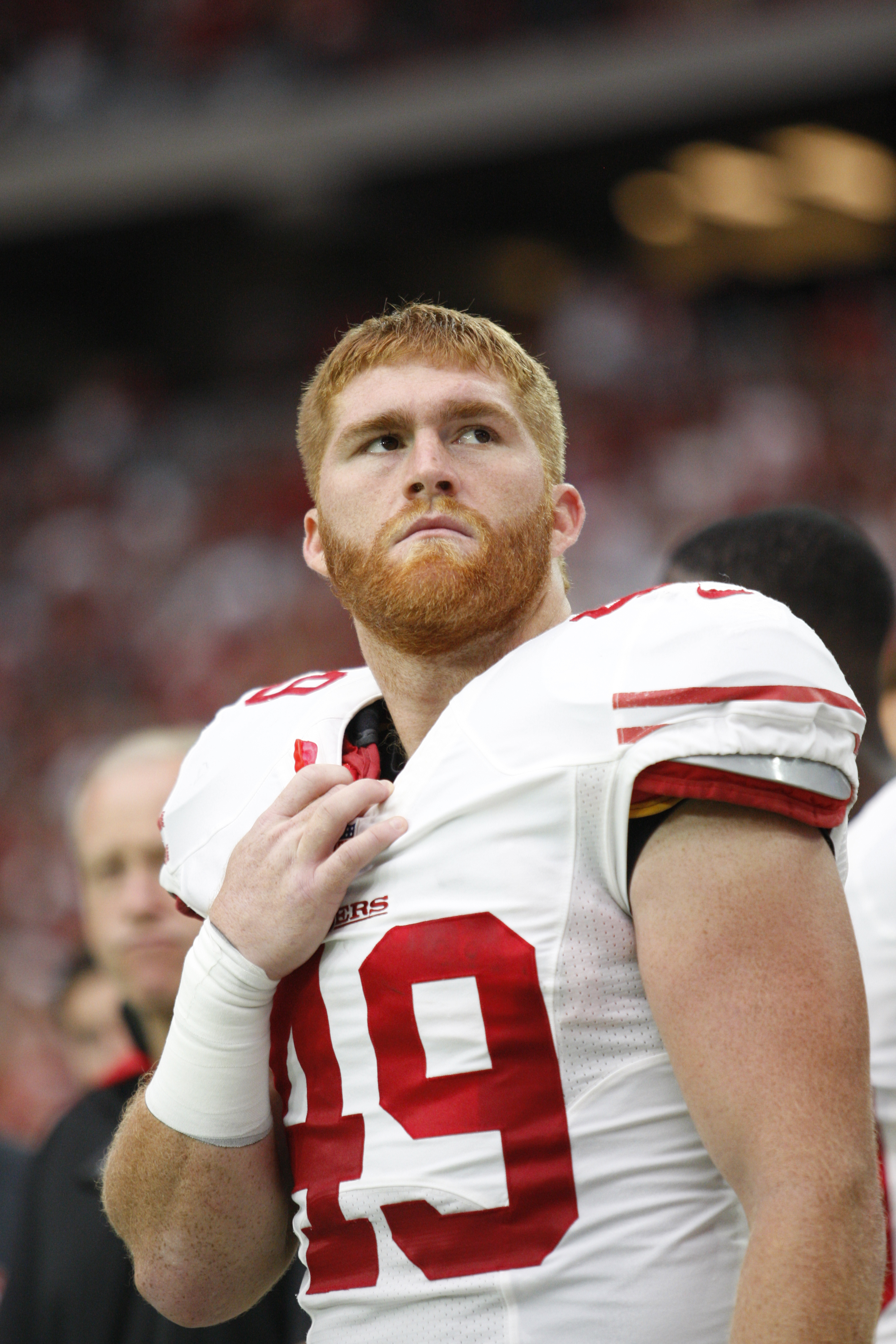 Bruce Miller of the San Francisco 49ers on the sideline prior to a game against the Arizona Cardinals at the University of Phoenix Stadium, Sept. 27, 2015 in Glendale, Arizona.