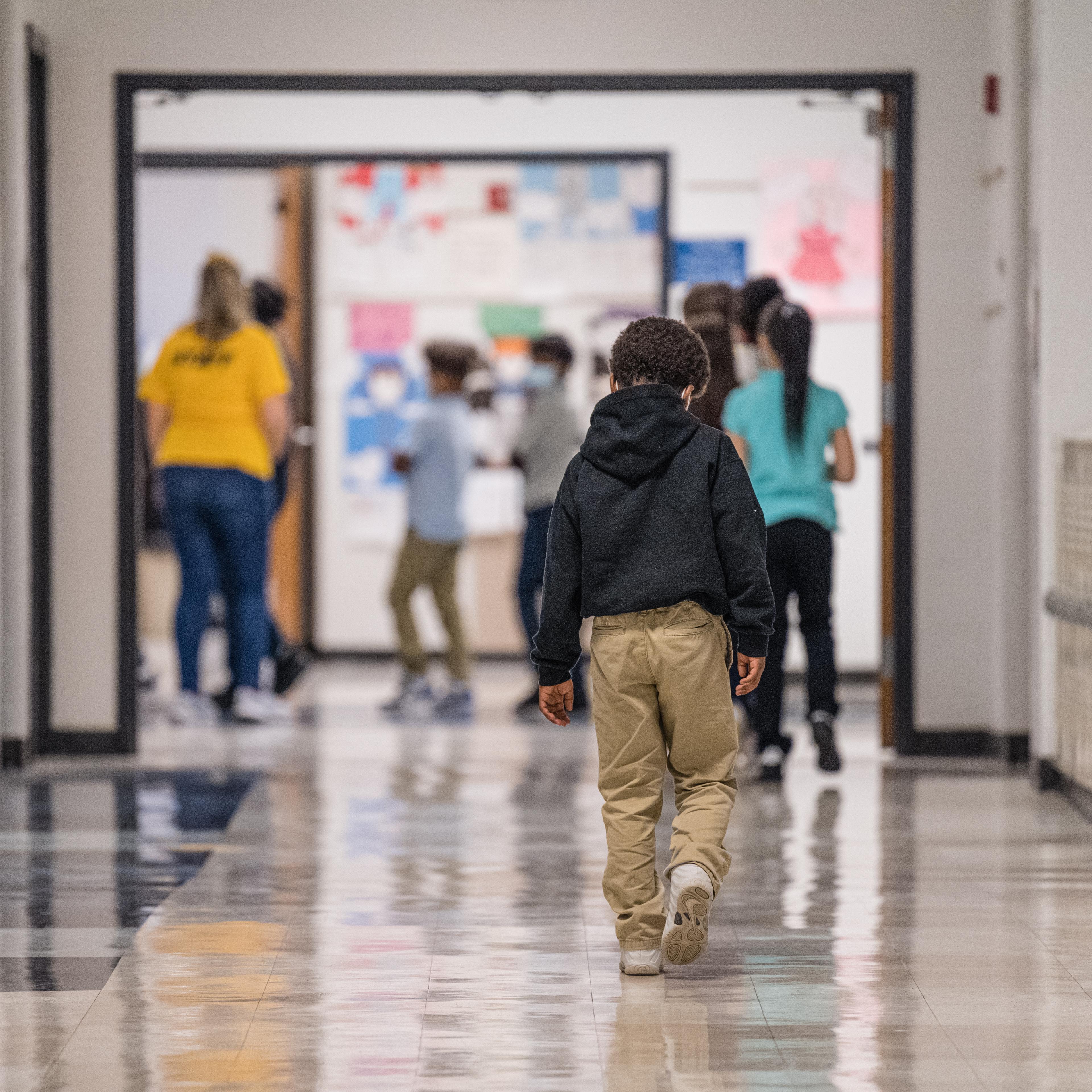 Elementary School In Louisville, KY Returns To In Person Learning After 2 Weeks Of Online Class During Omicron Surge
