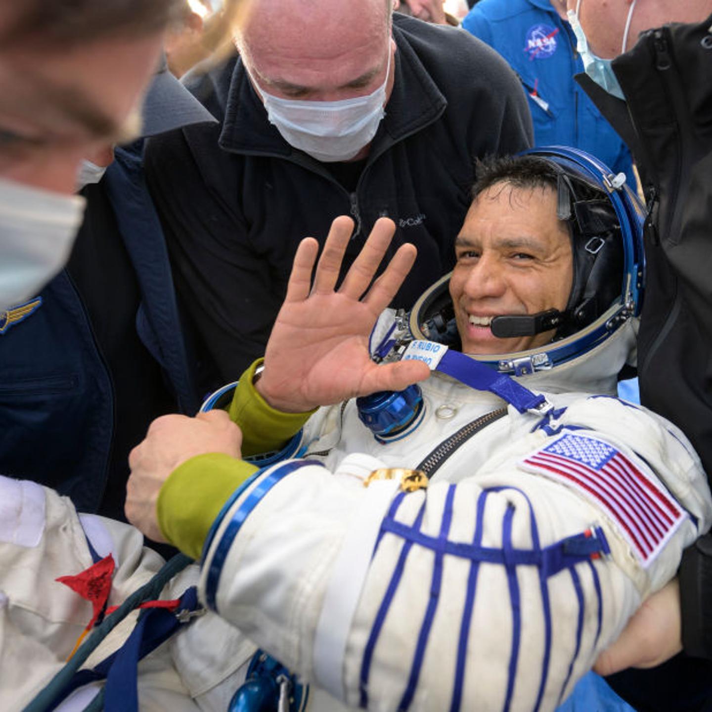 Expedition 69 Soyuz Landing