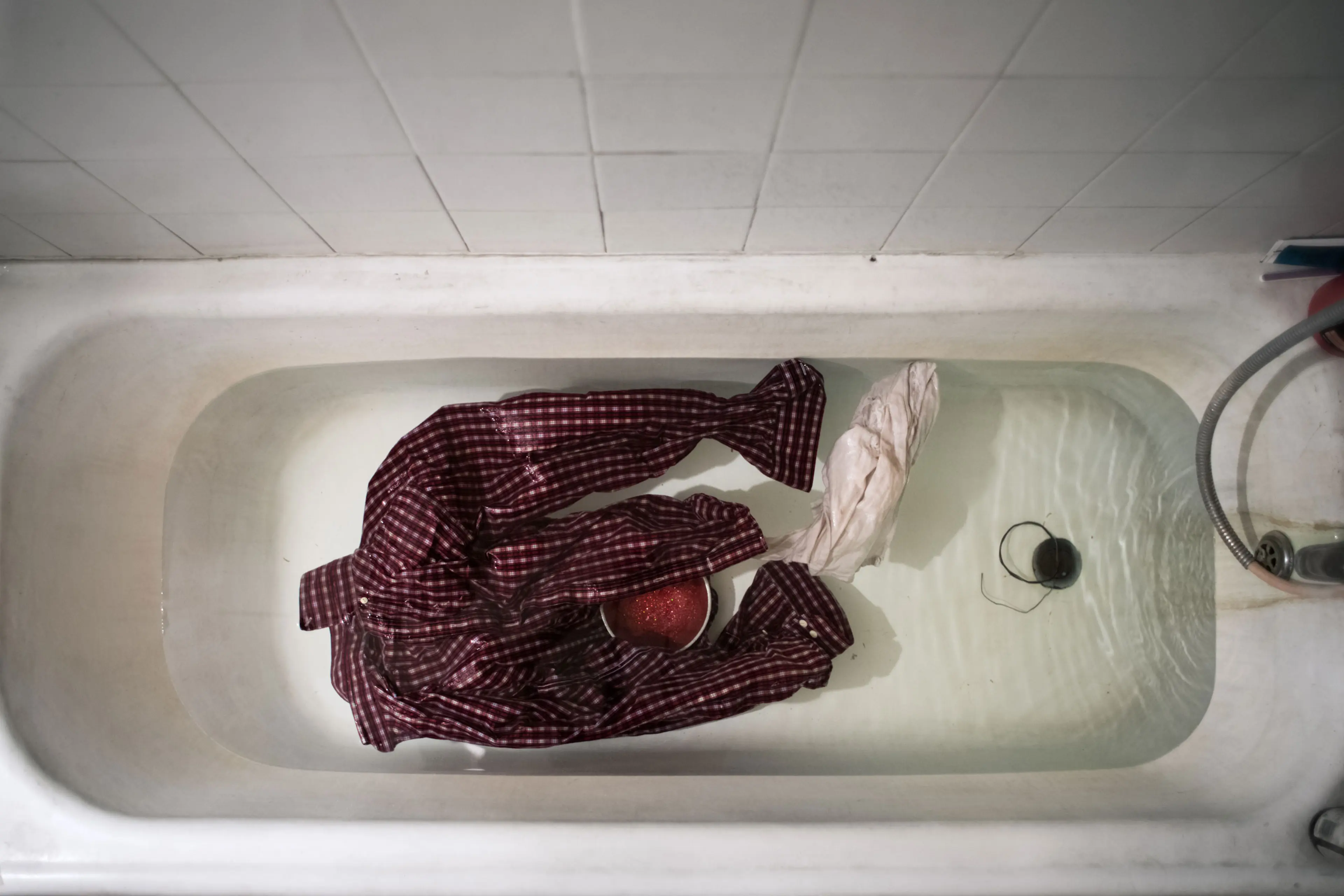 Exploration Fowler Photos: Inside the Private World of a Compulsive Hoarder