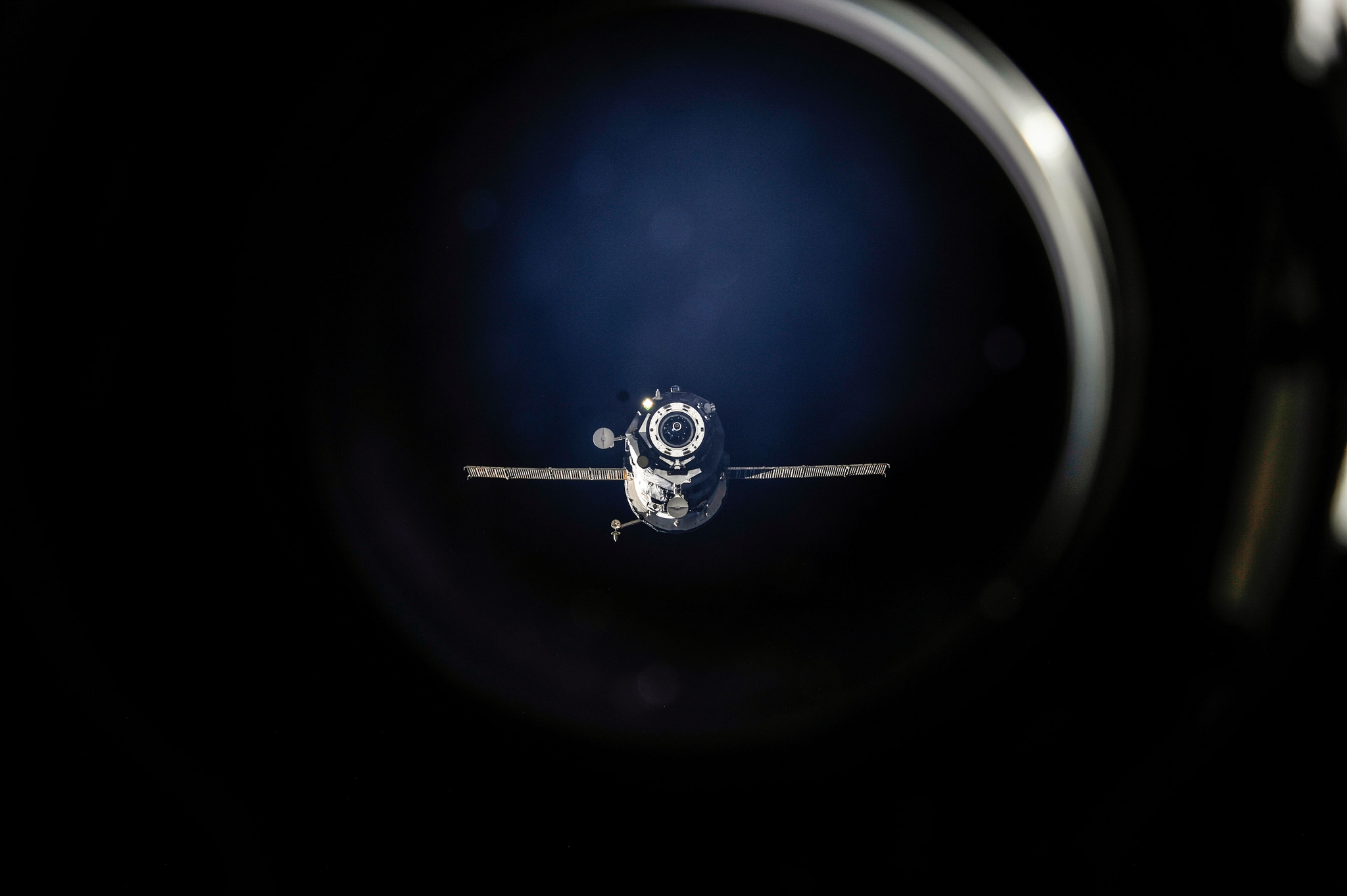 Before the fall: An unpiloted Progress spacecraft prepares to plunge into the atmosphere