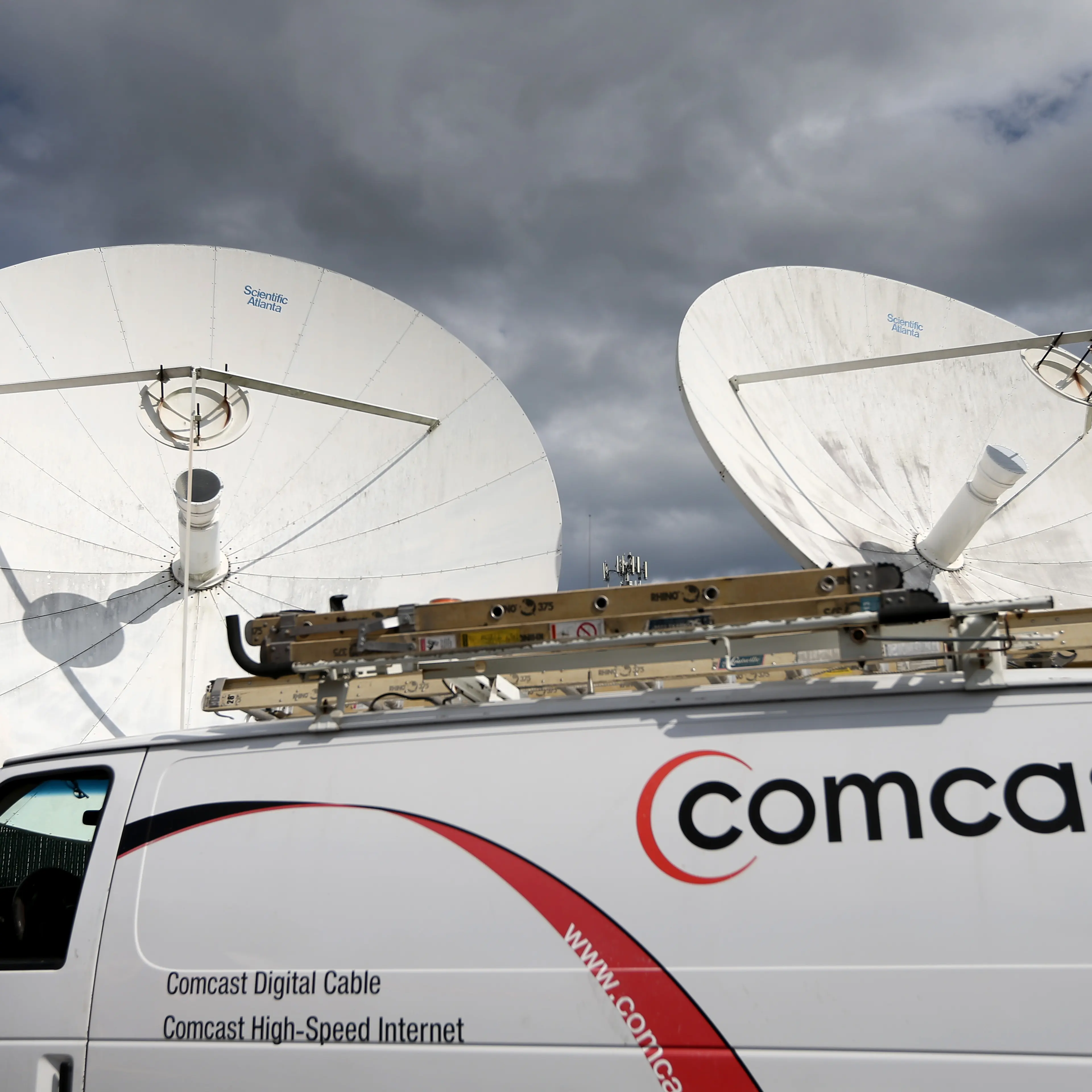 Cable Giant Comcast To Acquire Time Warner Cable