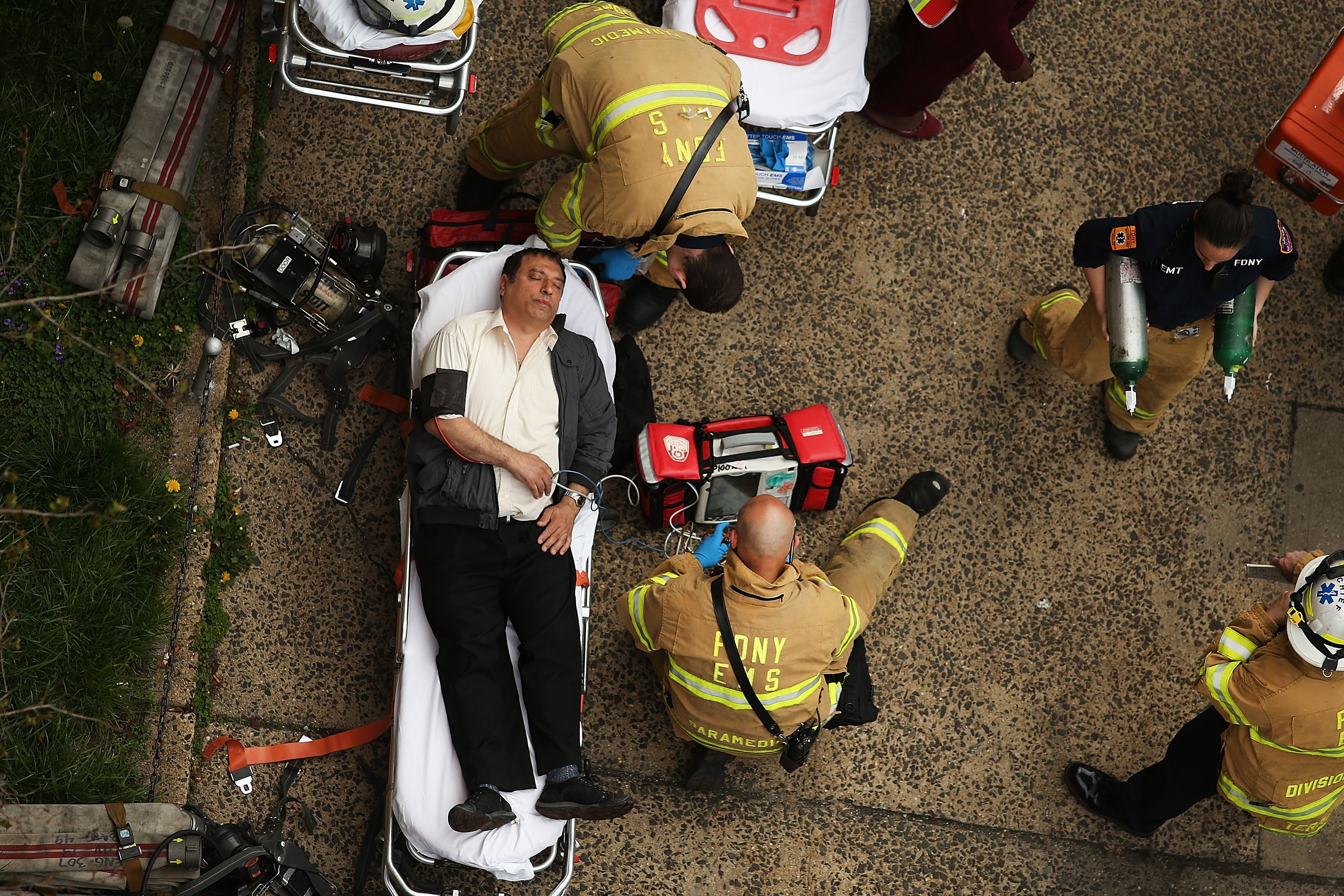 Subway Train Derails Underground In Queens
