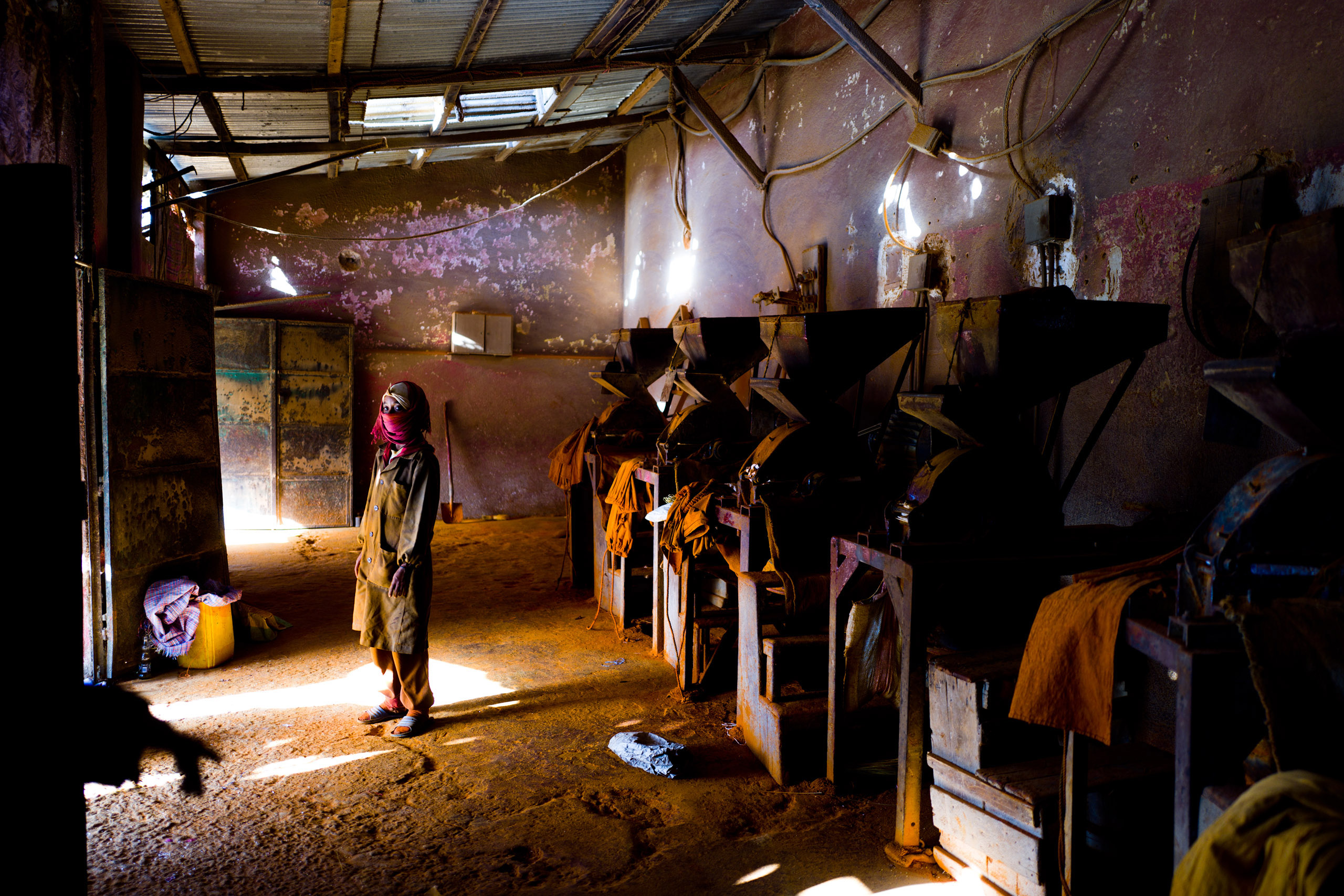 The berbere spice mixing market in Asmara.