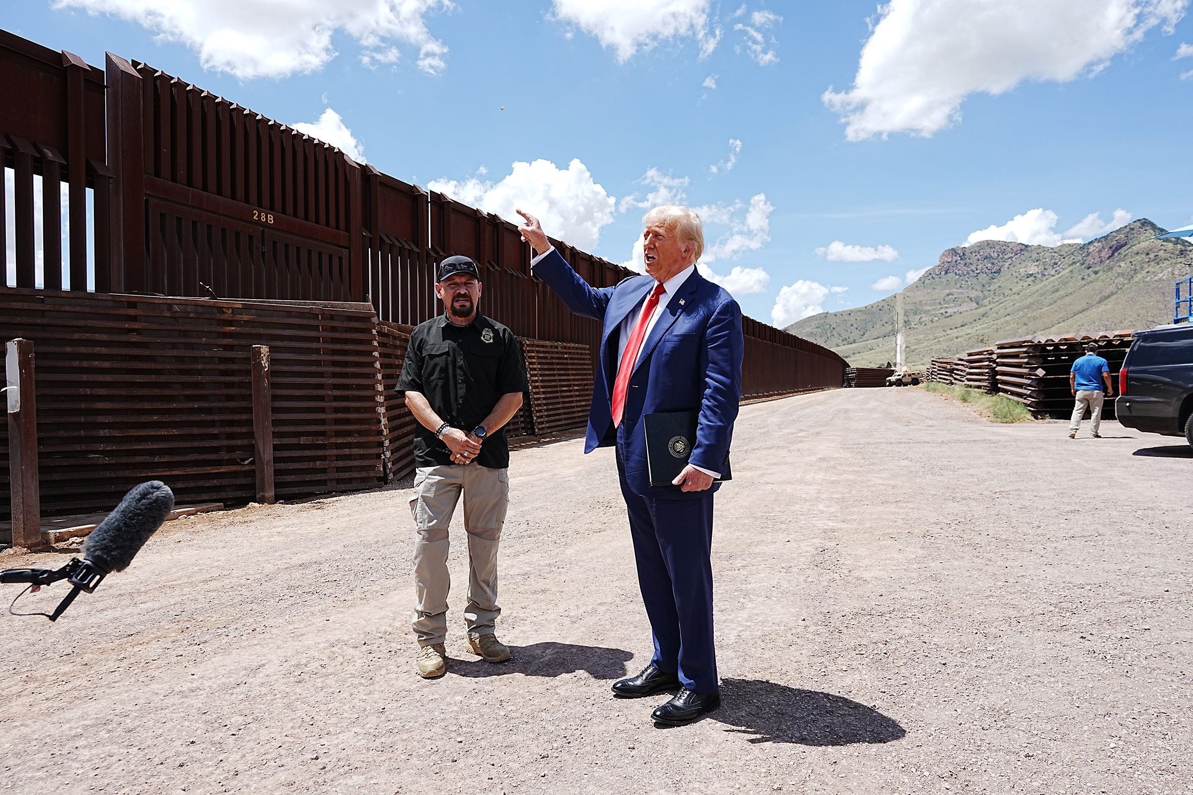 Trump at a section of the border wall in Sierra Vista, Ariz., on Aug. 22