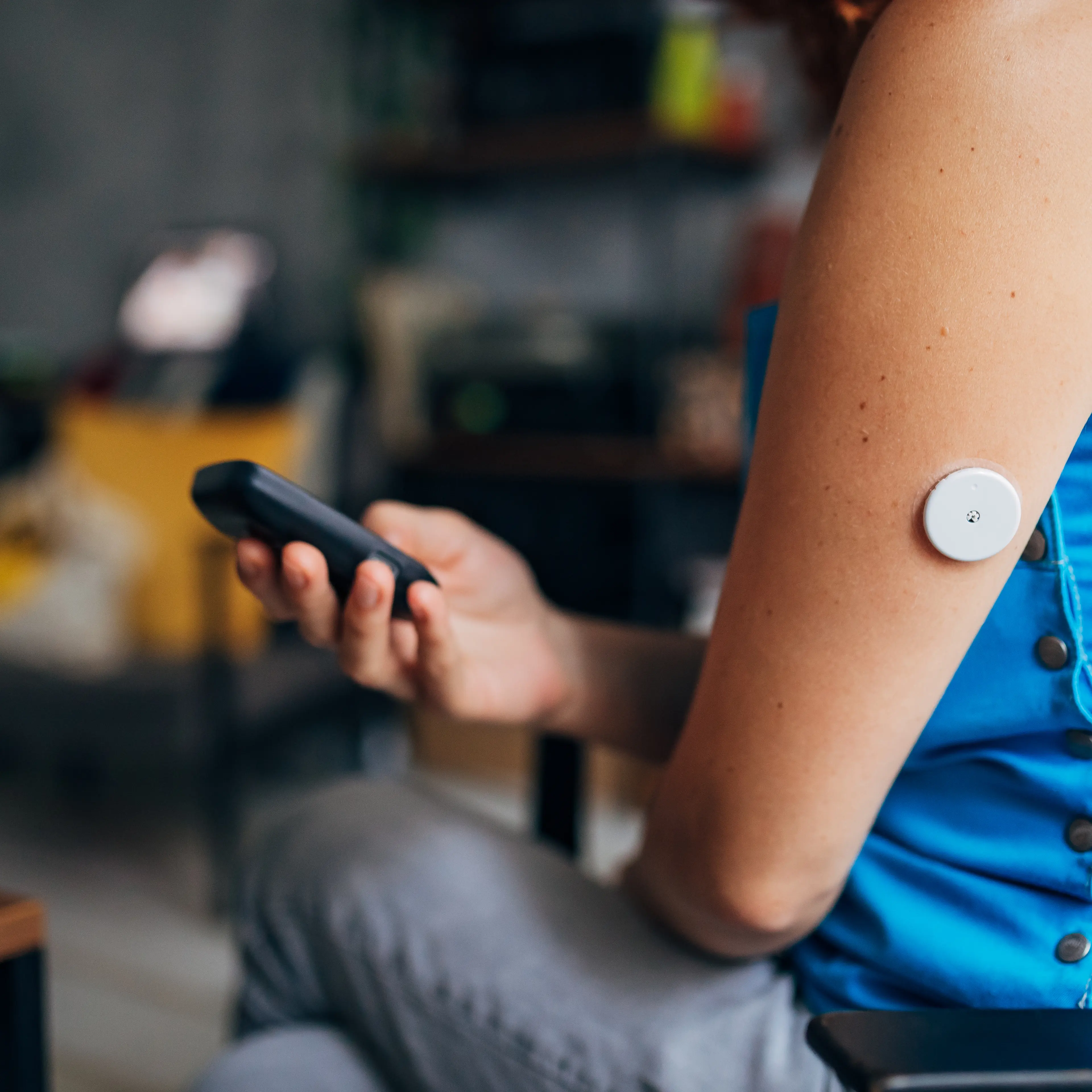 continuous-glucose-monitor-diabetes