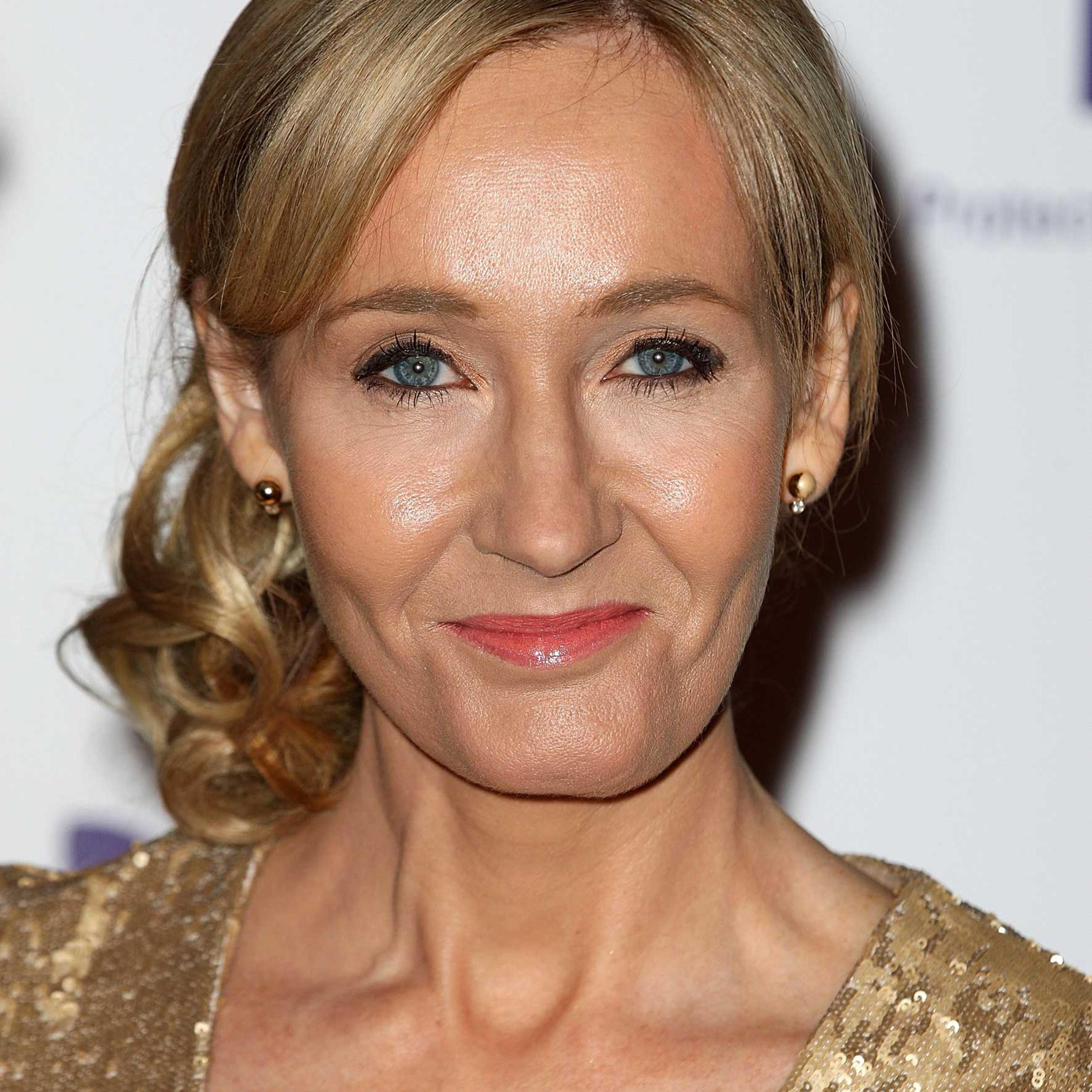 JK Rowling Hosts Fundraising Event For Charity 'Lumos'