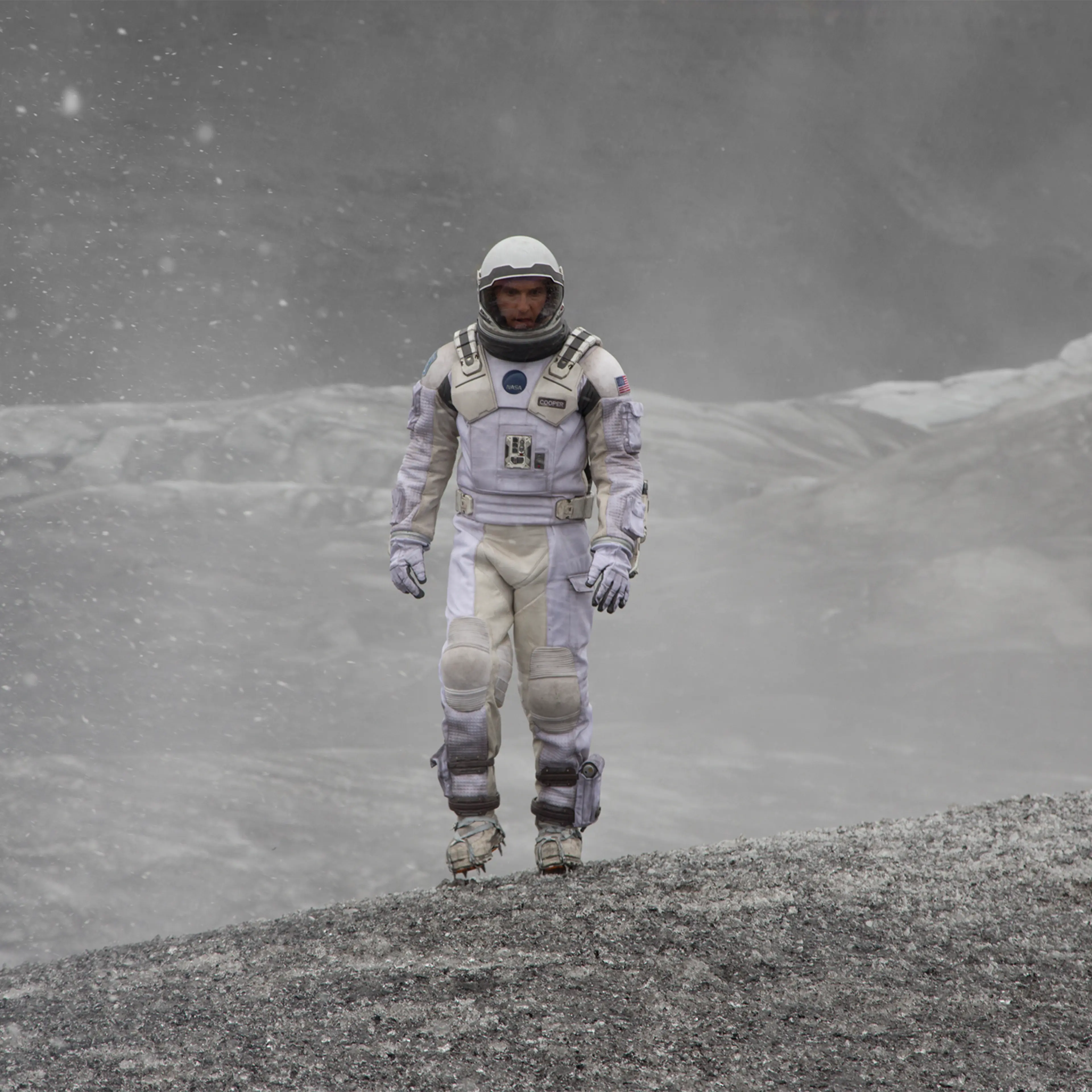INTERSTELLAR