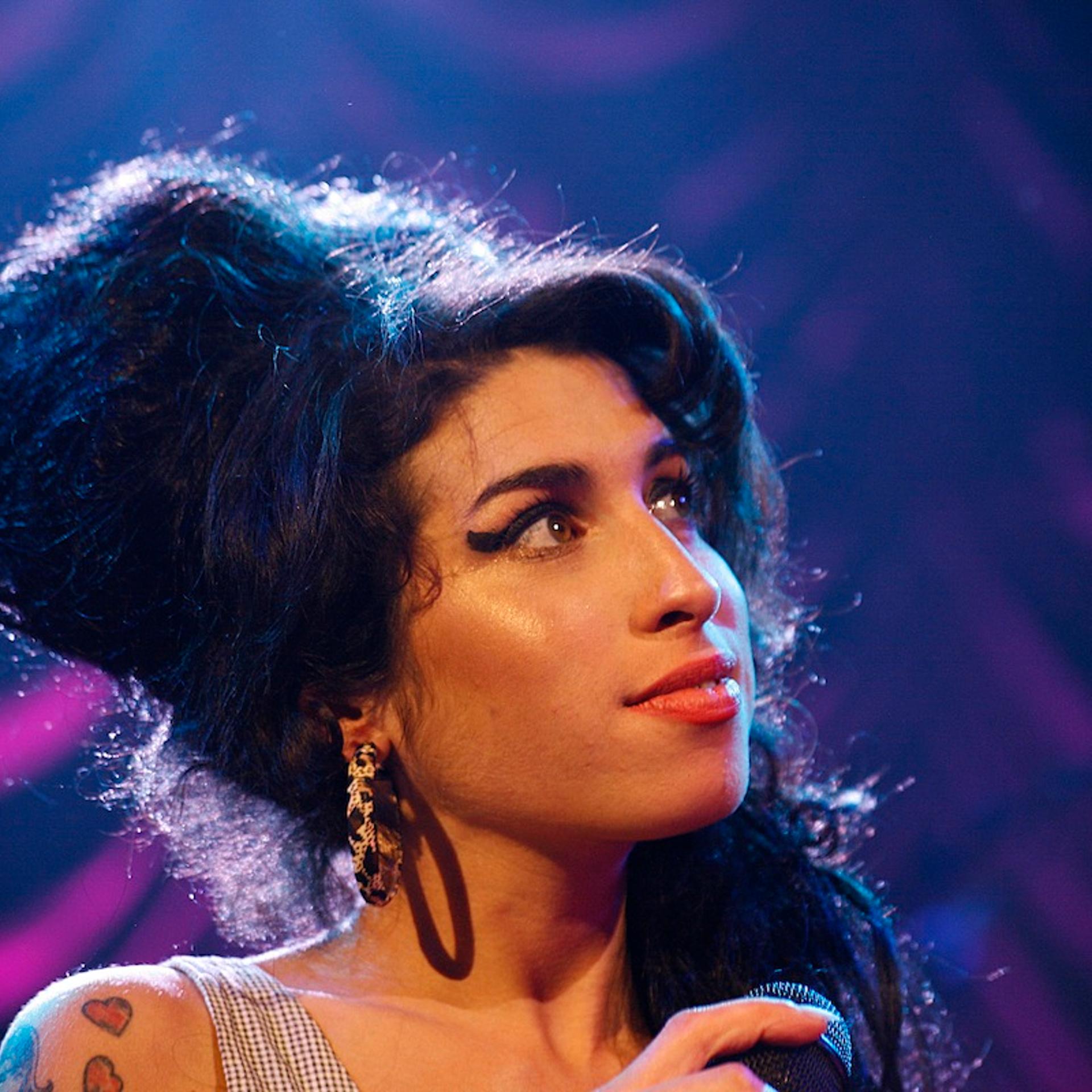 Amy WINEHOUSE