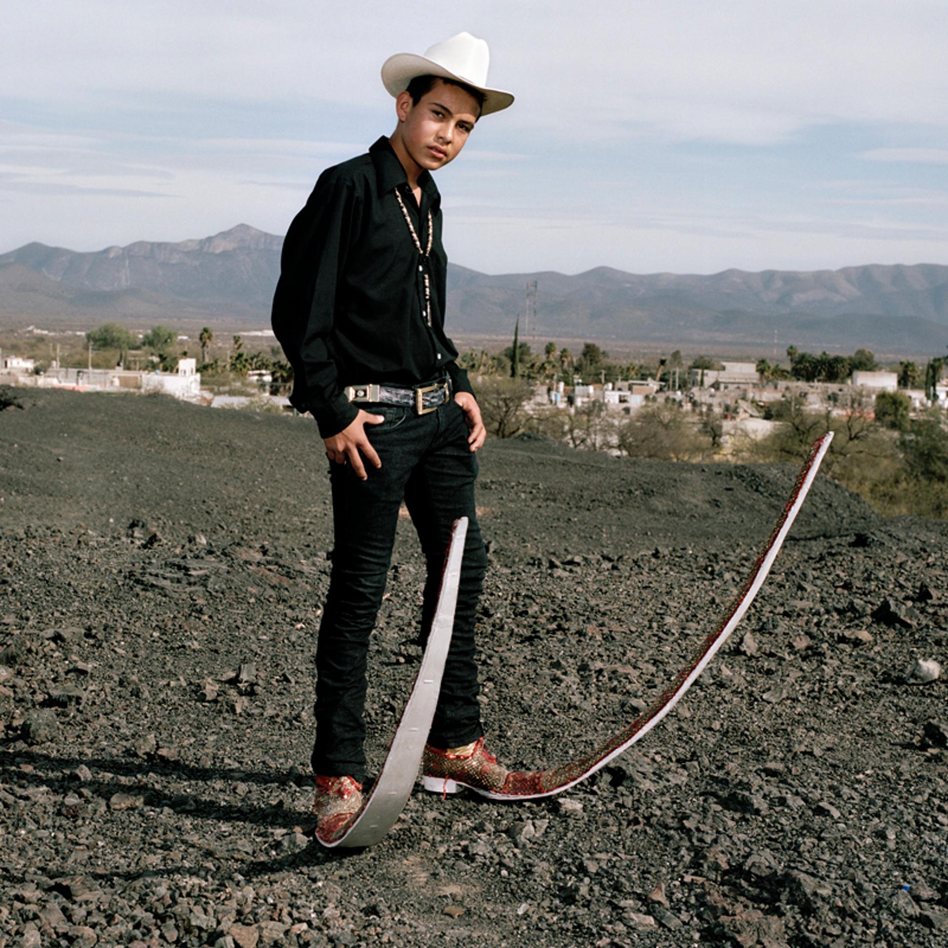 The following photographs were taken in January of 2012.<br><br>A member of "Los Socios" pointy boots crew from Matehuala, Mexico.