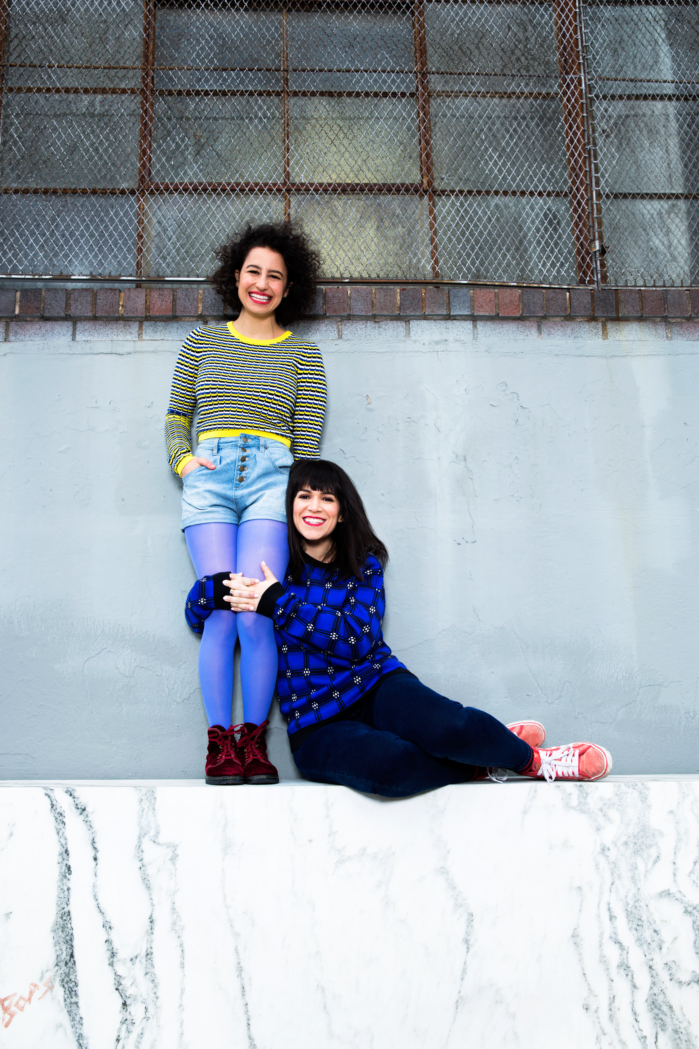 (l-r) Ilana Glazer and Abbi Jacobson from 'Broad City' season 2