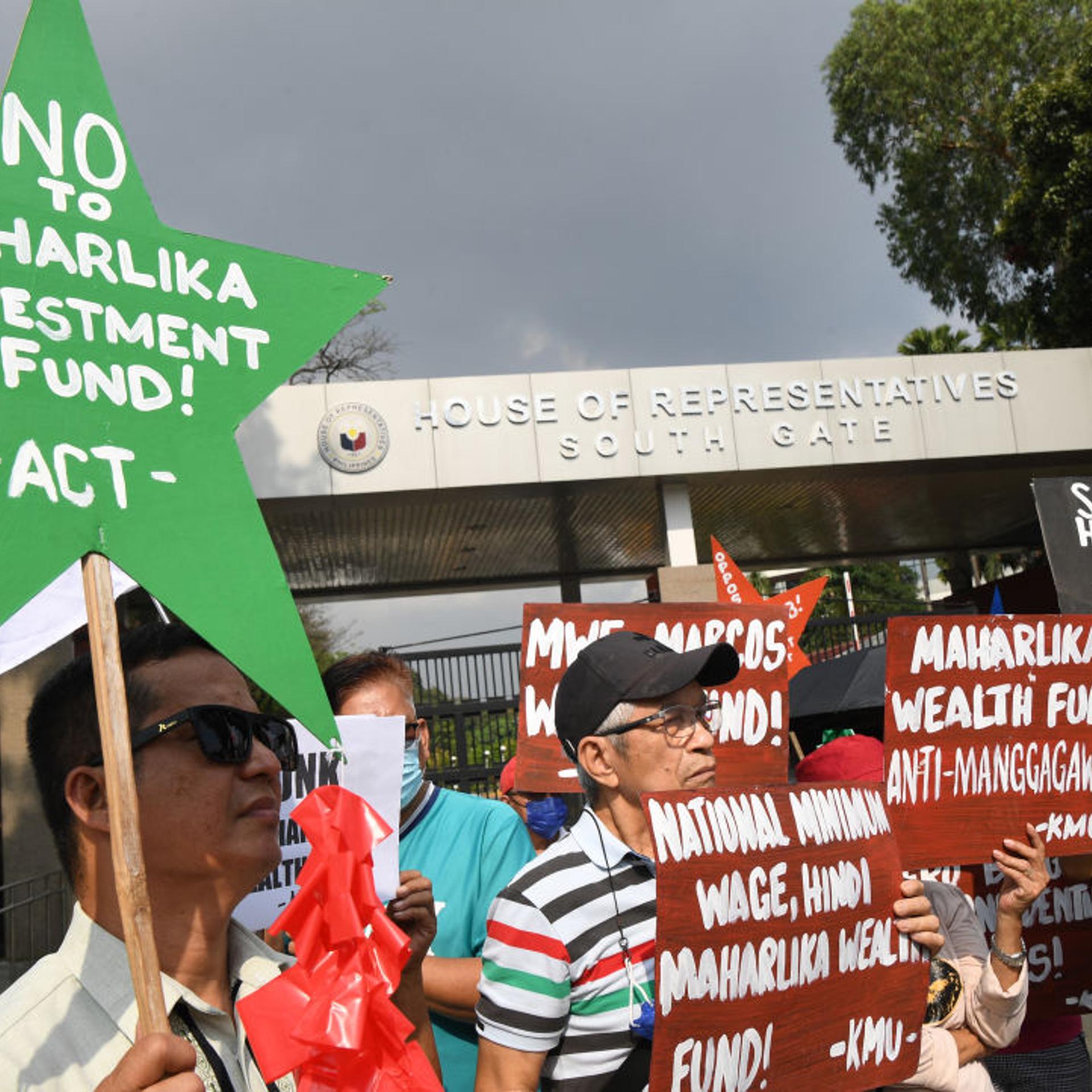 PHILIPPINES-POLITICS-ECONOMY-INVESTMENT