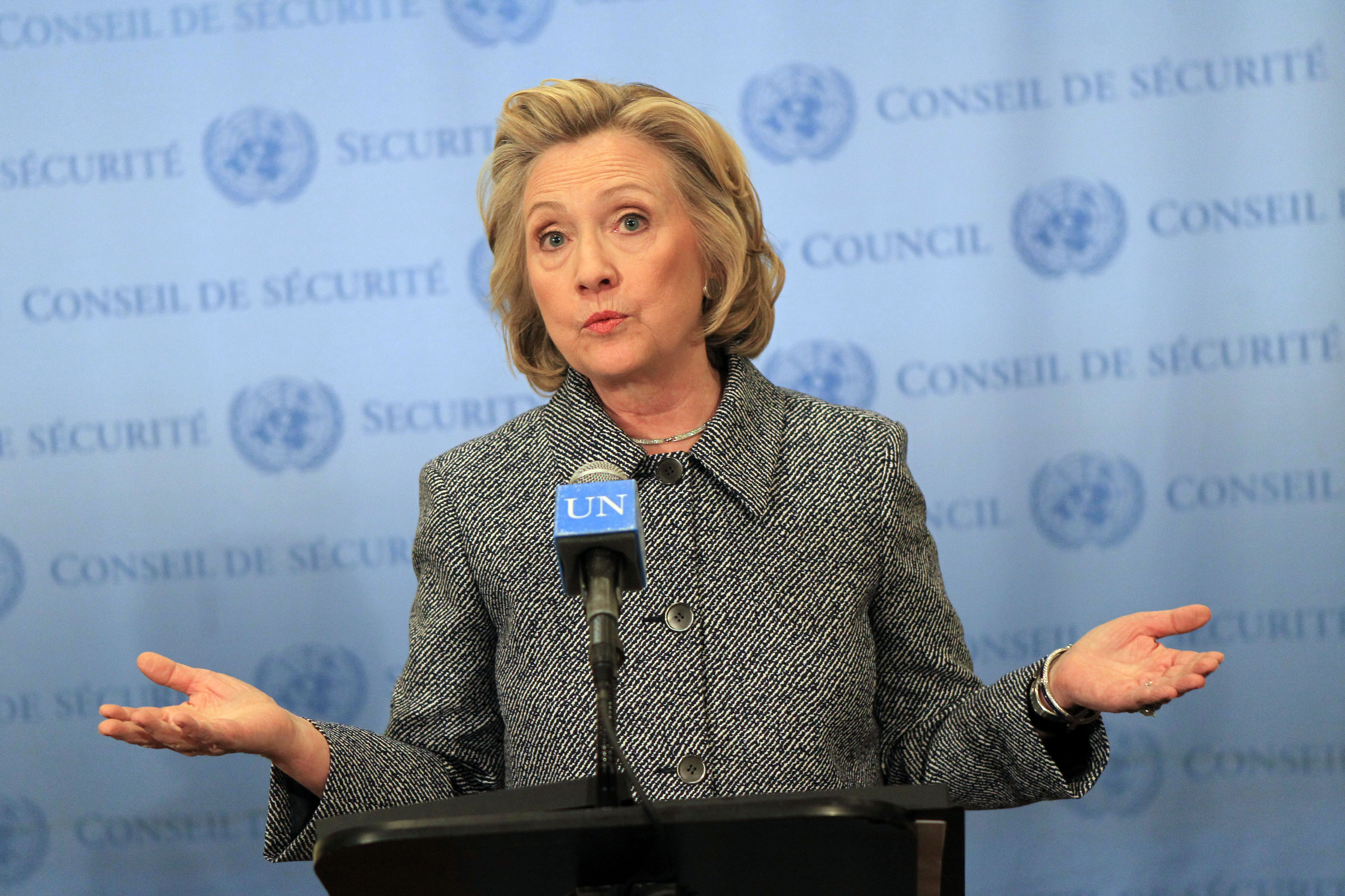 Hillary Clinton emails nsa
