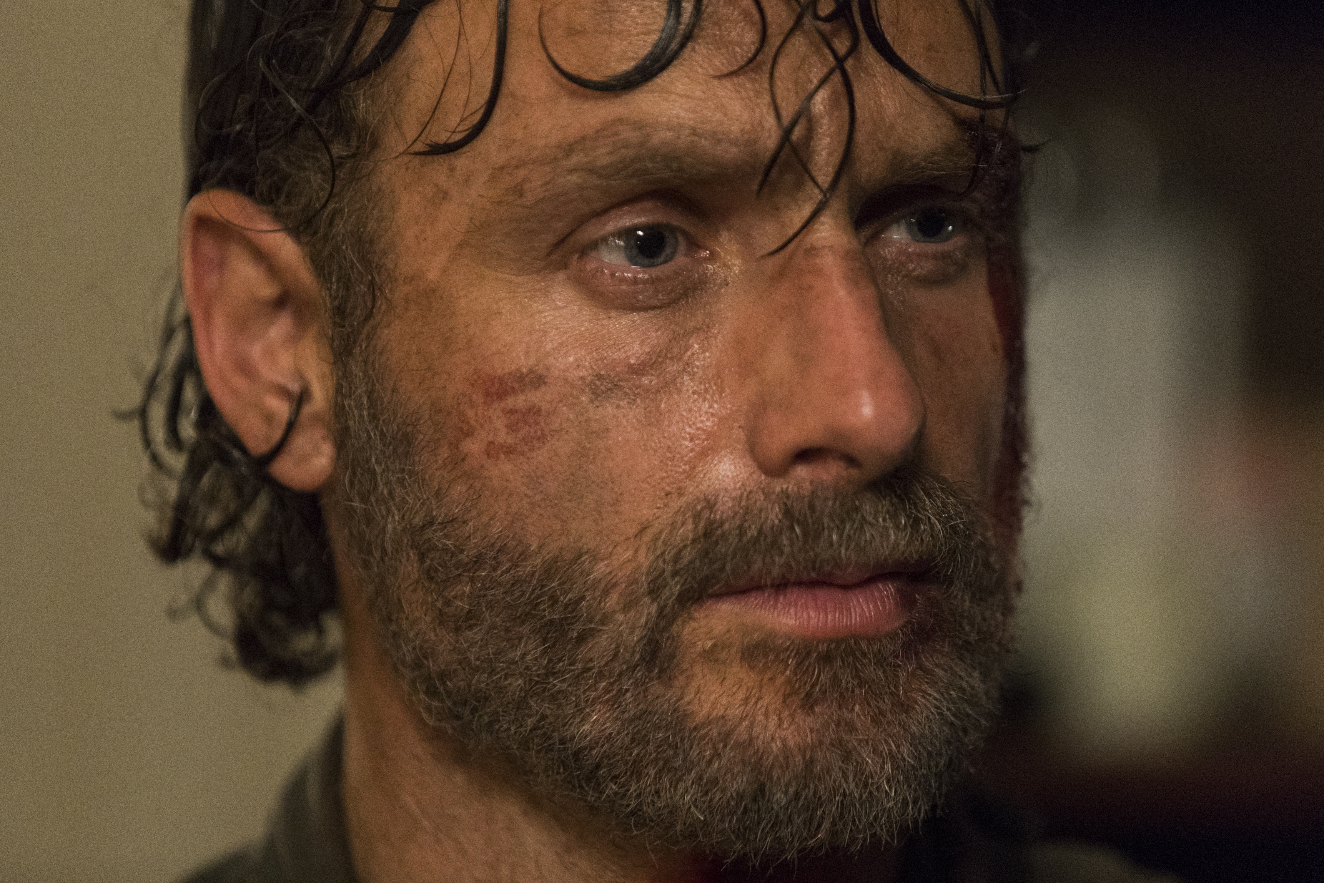Andrew Lincoln as Rick Grimes in The Walking Dead Season 8, Episode 2