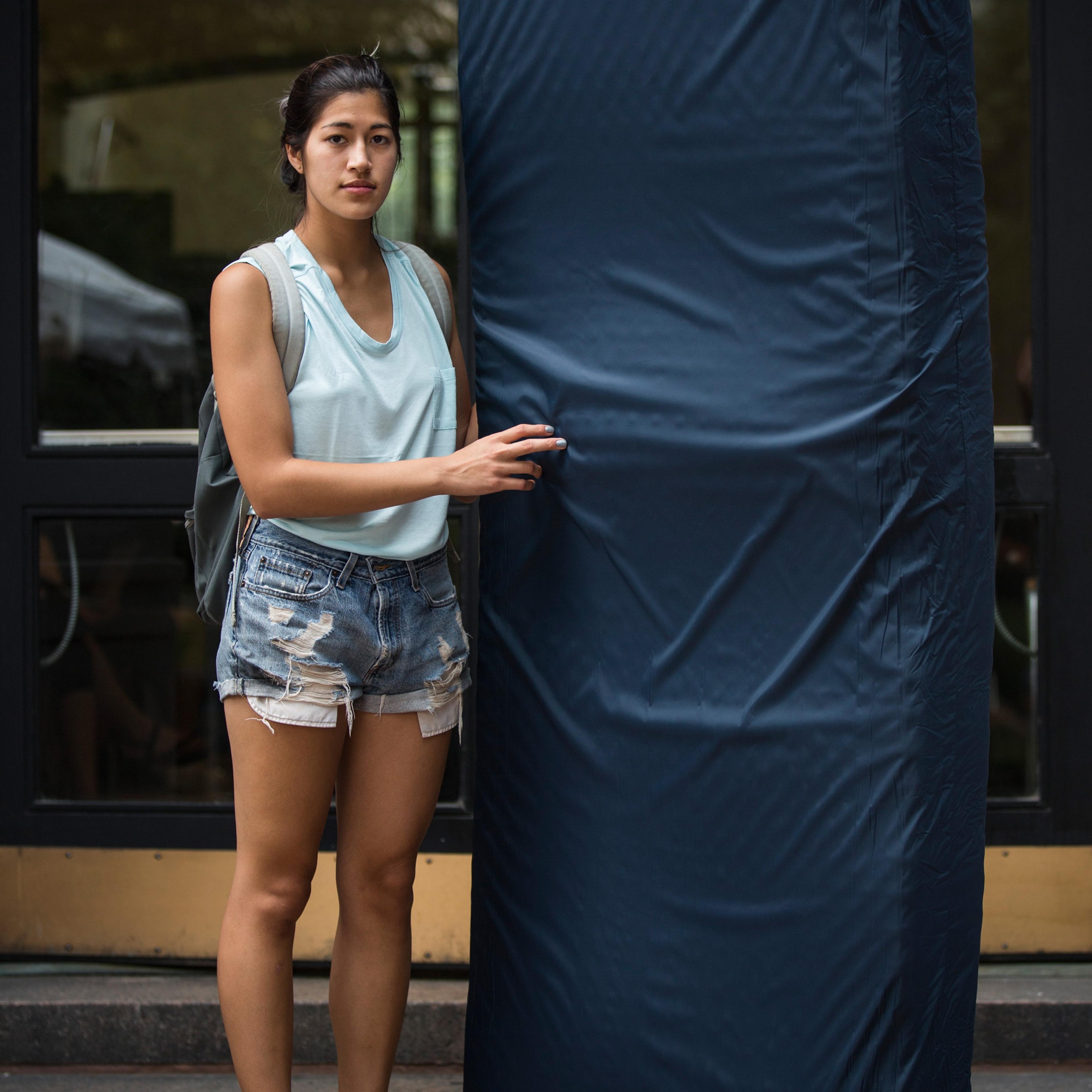 Columbia Student Carries Mattress Around Campus Until Her Alleged Rapist Is Expelled