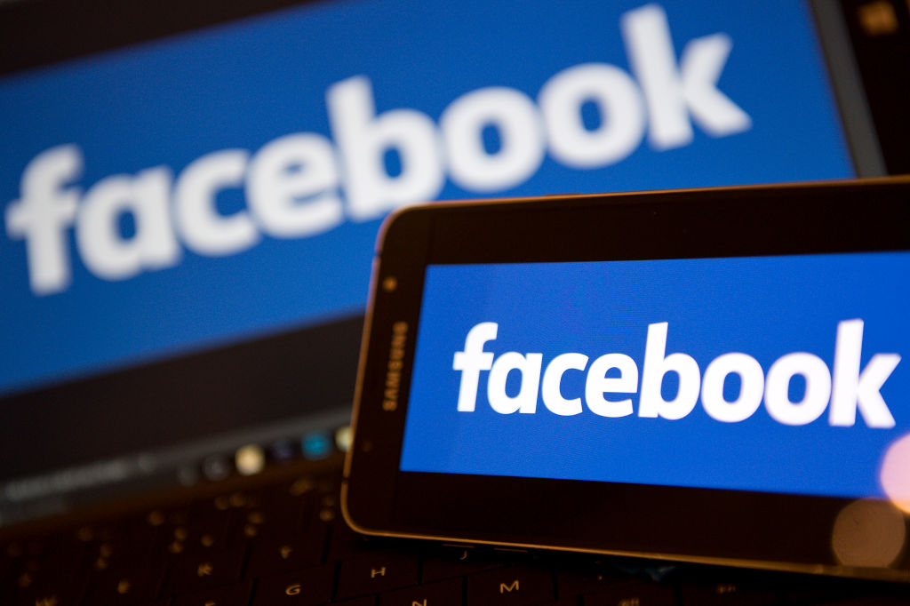 BRITAIN-US-TECHNOLOGY-INTERNET-BUSINESS-JOBS-FACEBOOK