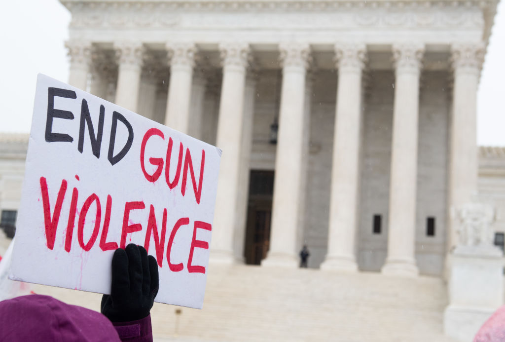 US-COURT-WEAPONS