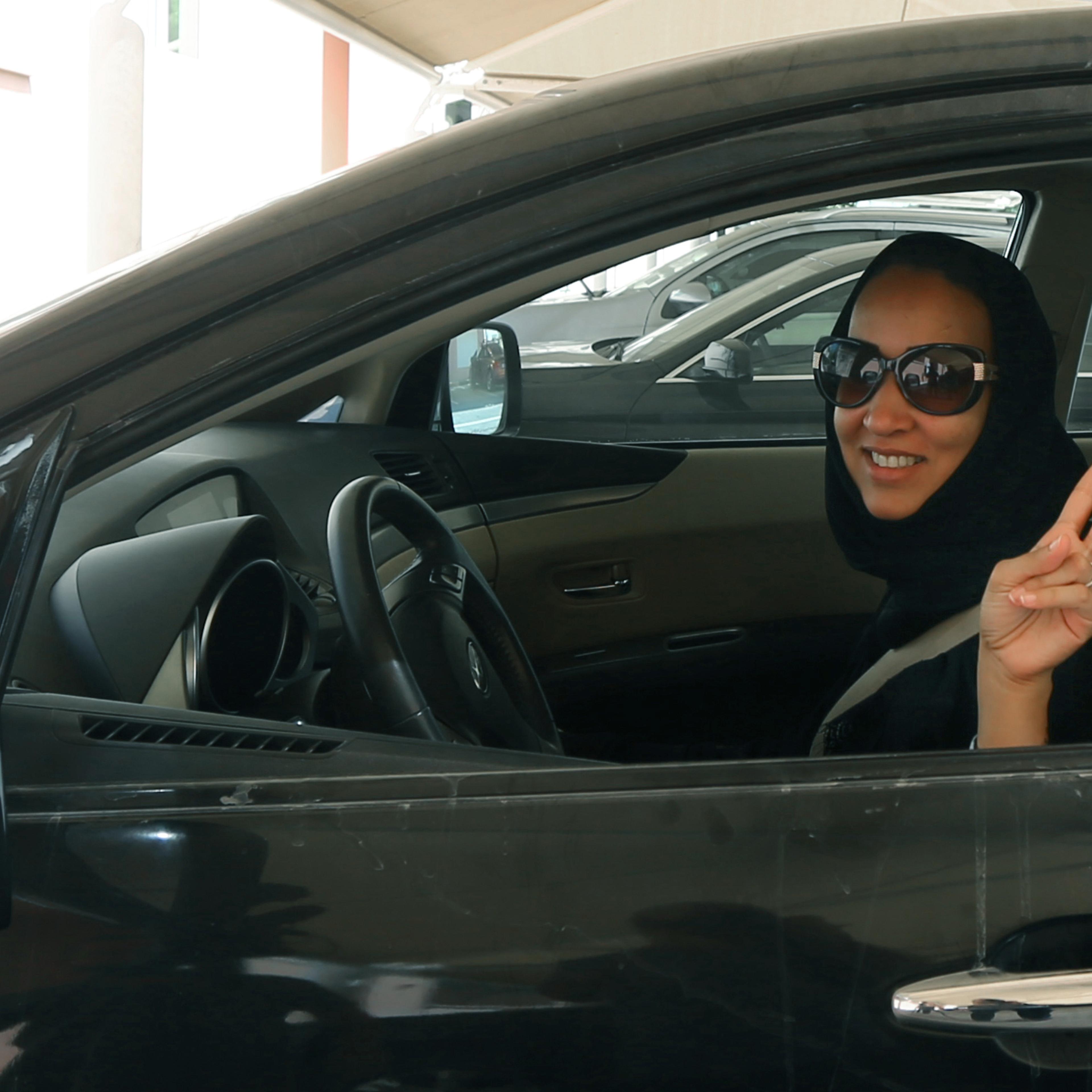 UAE-SAUDI-WOMEN-DRIVING