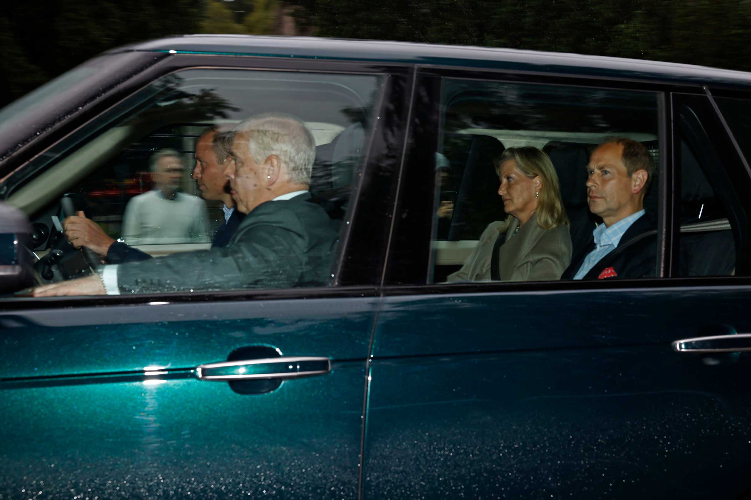 Prince William, Duke of Cambridge, Prince Andrew, Duke of York, Sophie, Countess of Wessex and Edward, Earl of Wessex arrive to see Queen Elizabeth at Balmoral Castle on September 8, 2022 in Aberdeen, Scotland. 