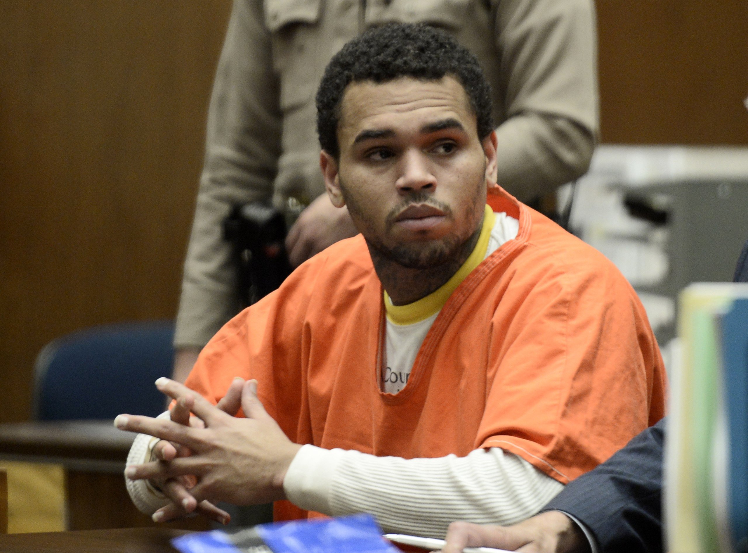 Chris Brown appears in court for a hearing at the Criminal Courts in Los Angeles on May 9, 2014.