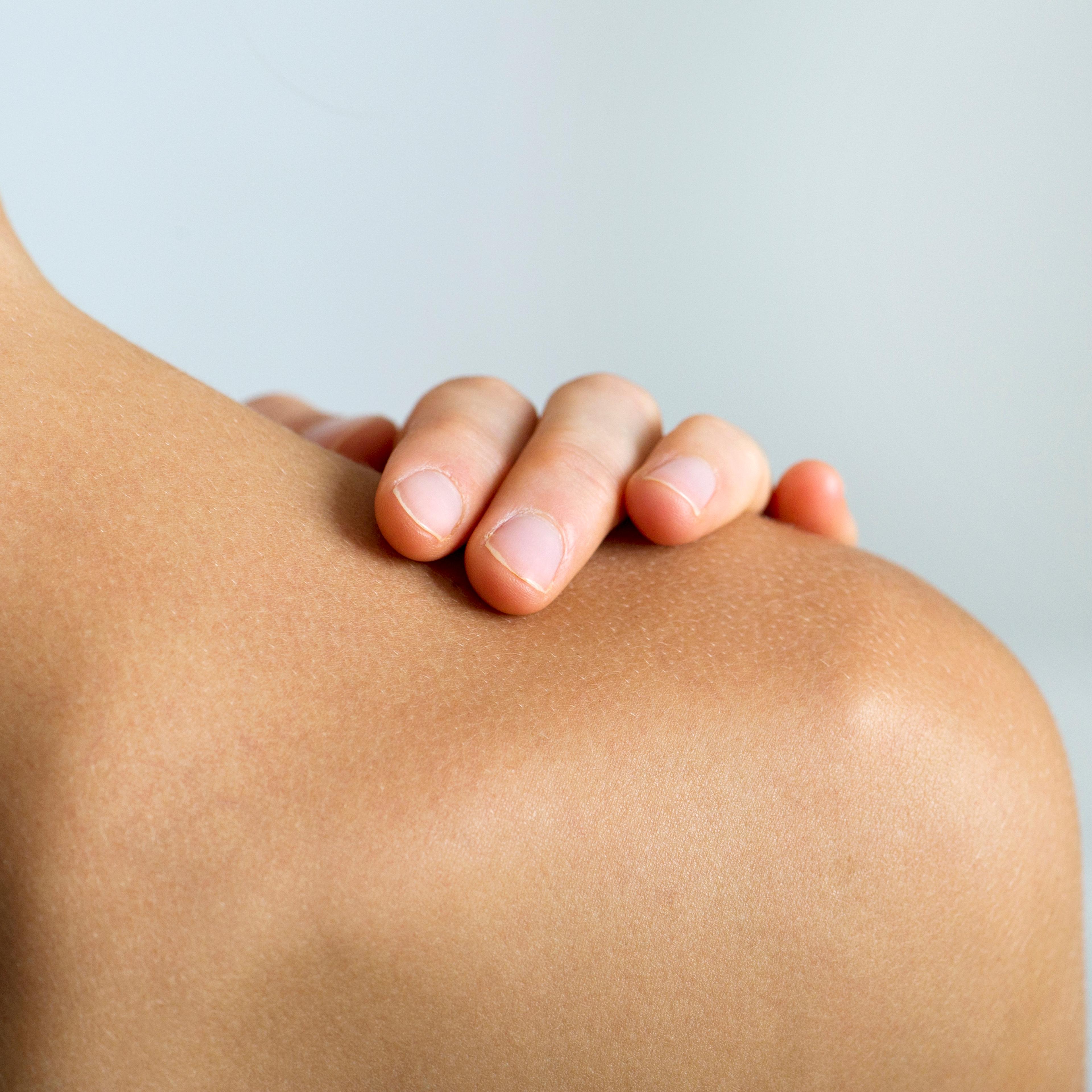 skin shoulder