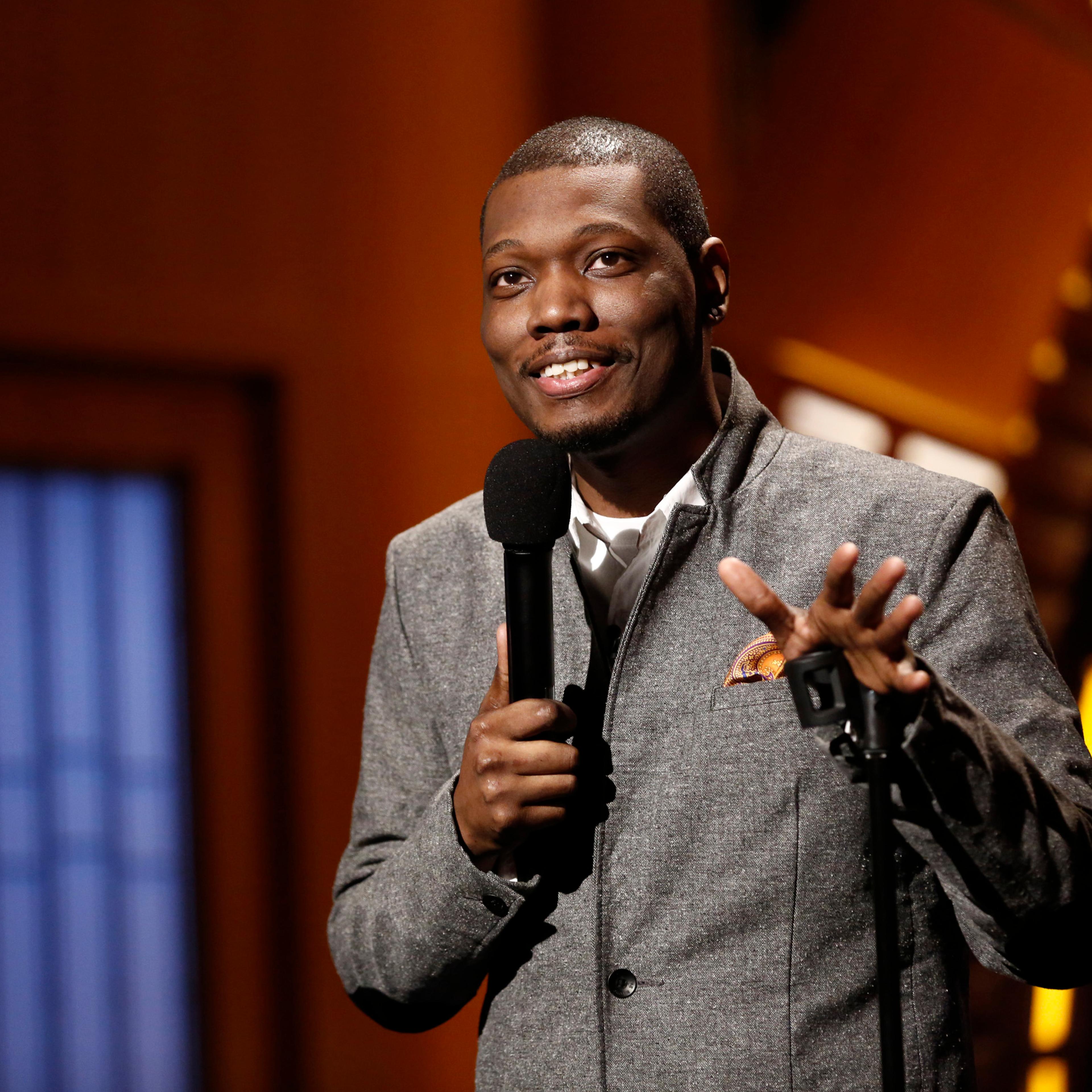 Comedian Michael Che performs on Feb. 28, 2014.