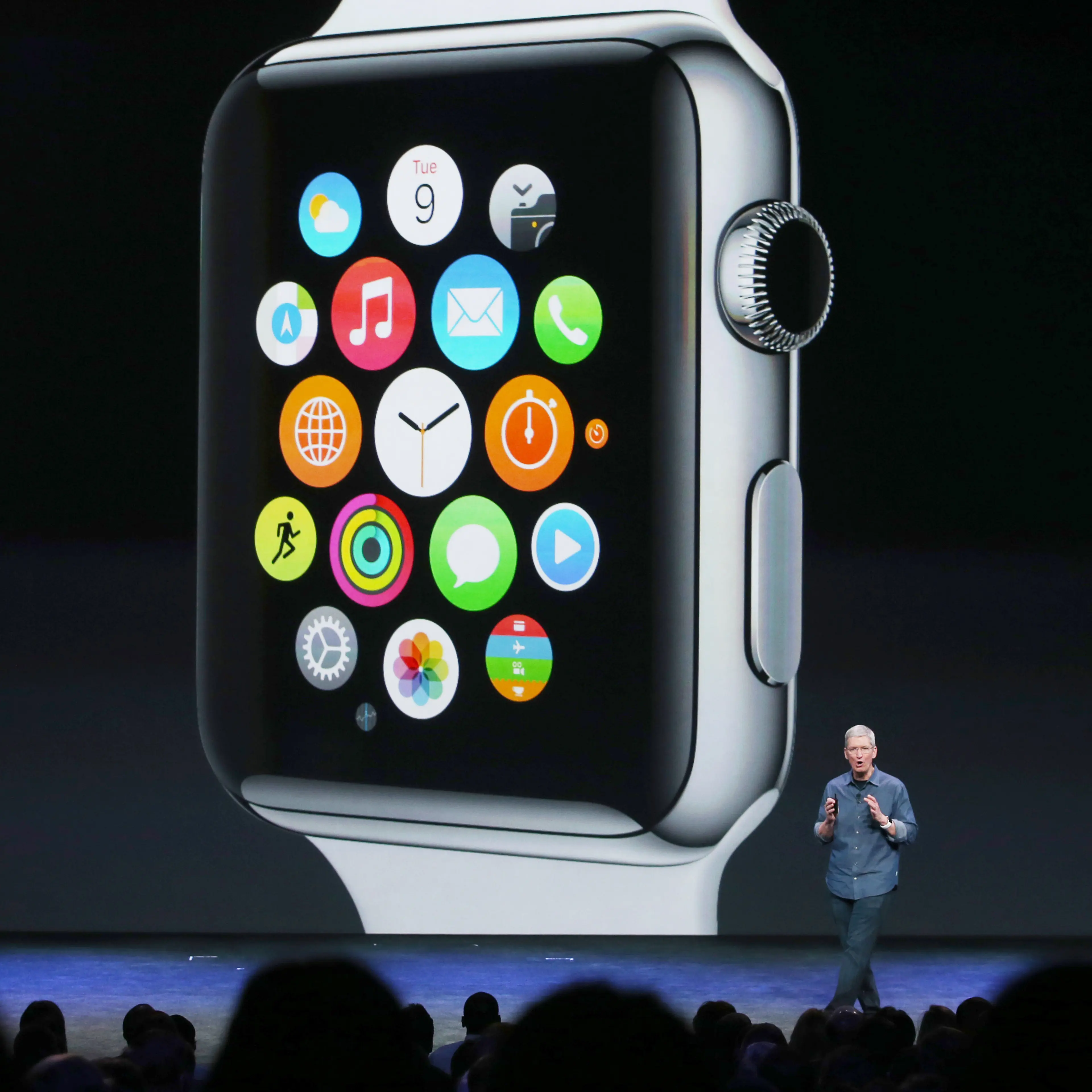 Apple Unveils iPhone 6