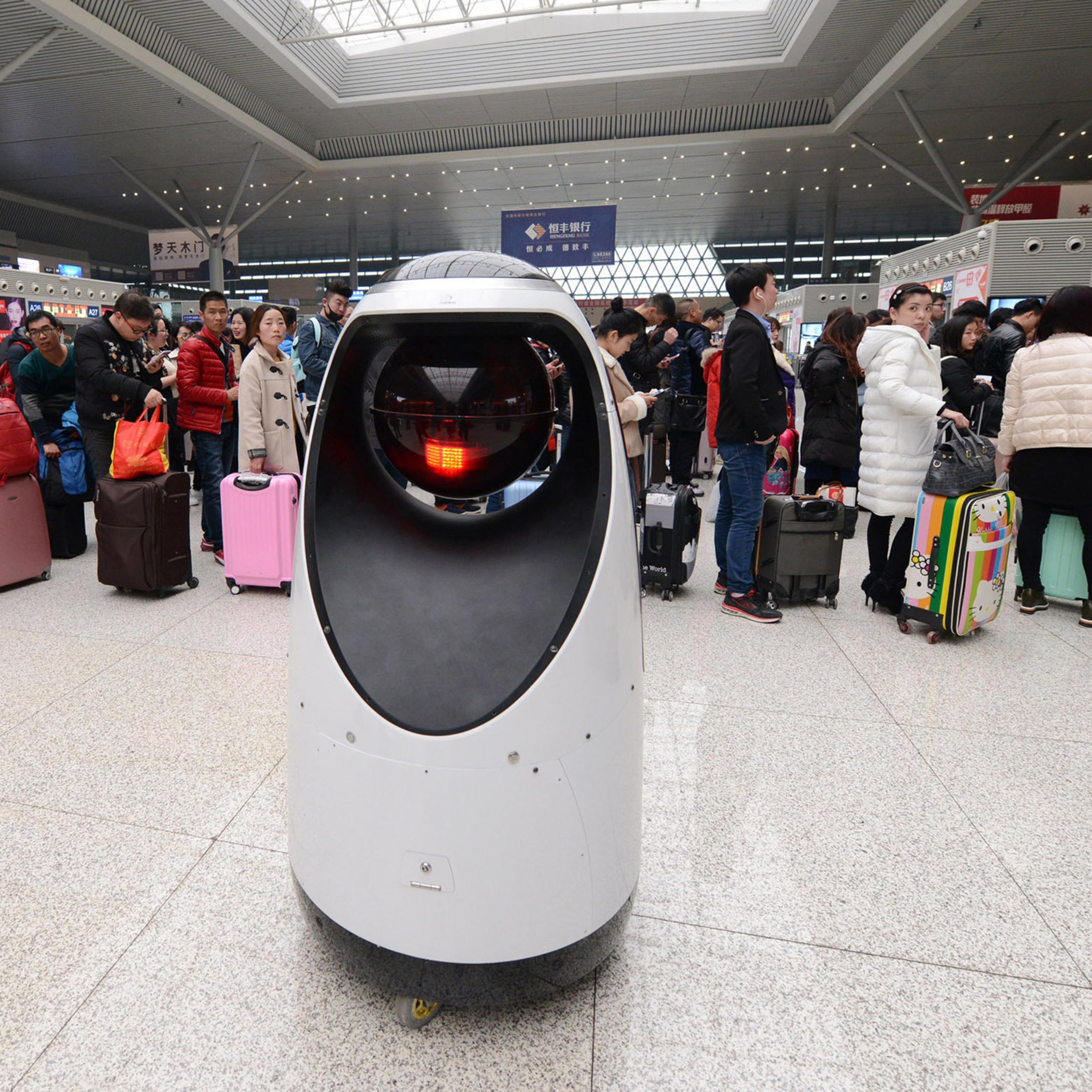 real-life-robocops-china-patrol