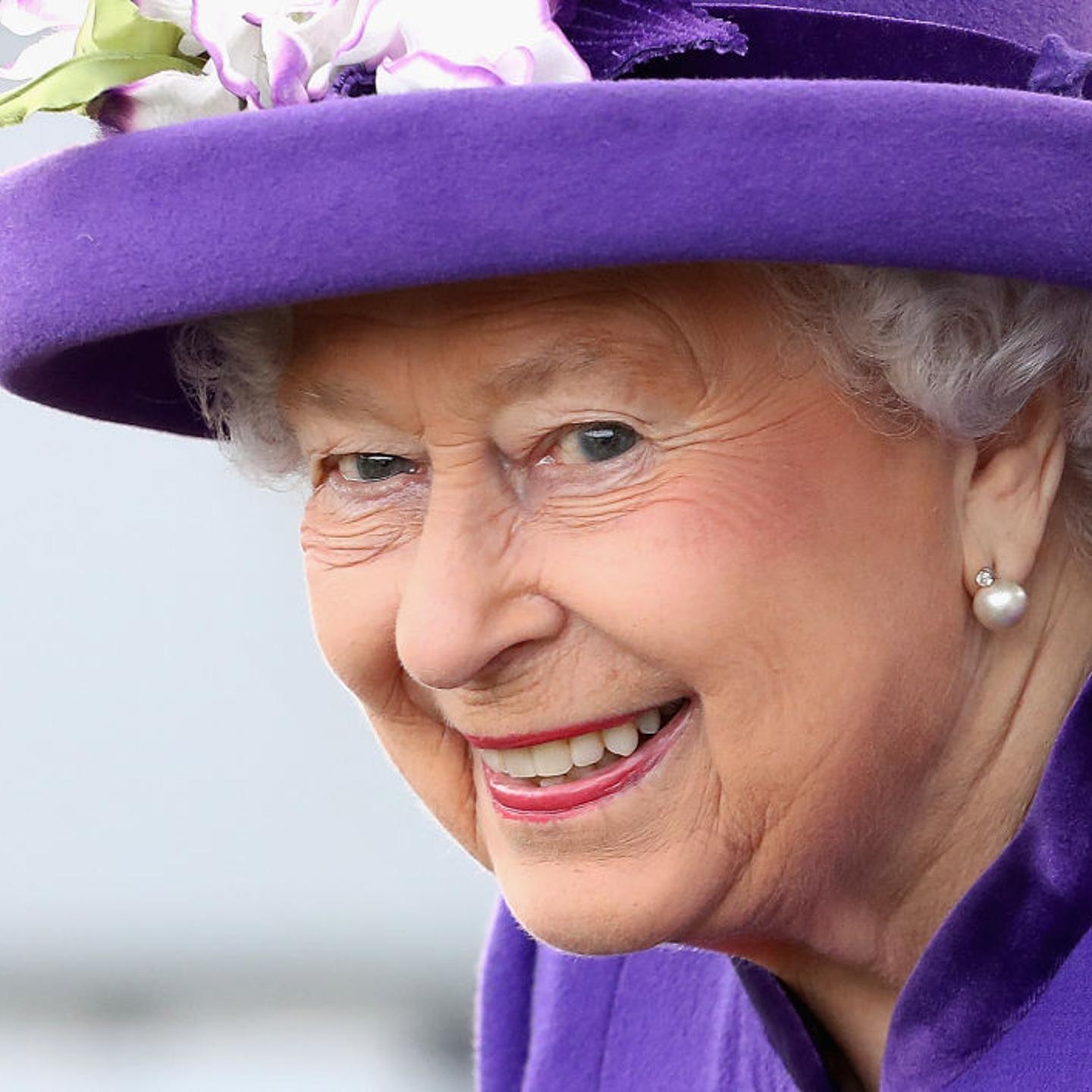 Queen Elizabeth Needs a Social Media Manager