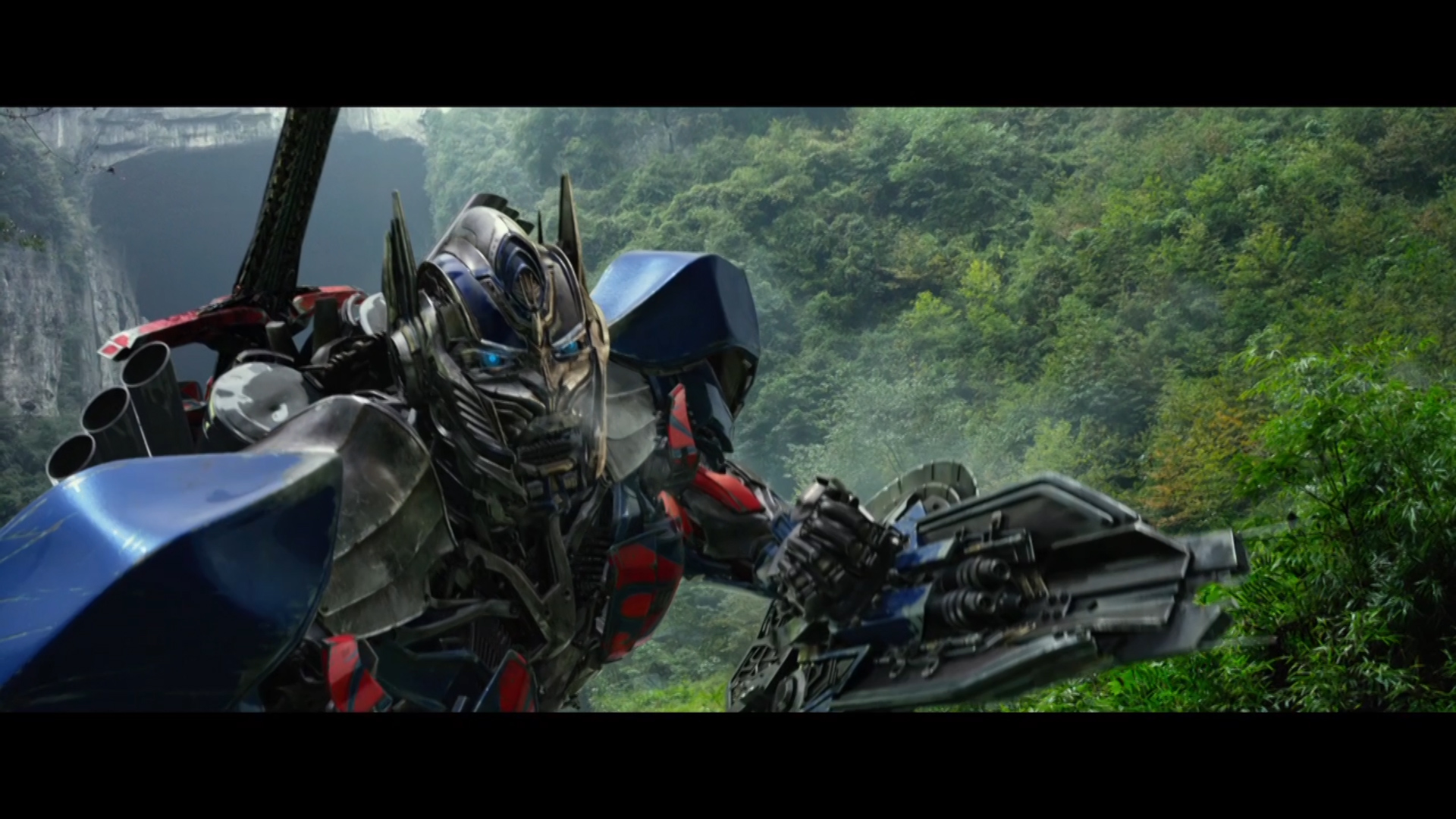 Michael Bay Talks Transformers: Age of Extinction
