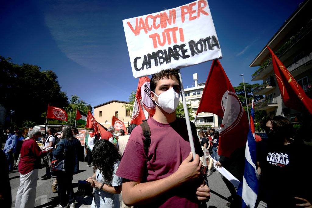 ITALY-HEALTH-SUMMIT-GOVERNMENT-ECONOMY-DEMONSTRATION