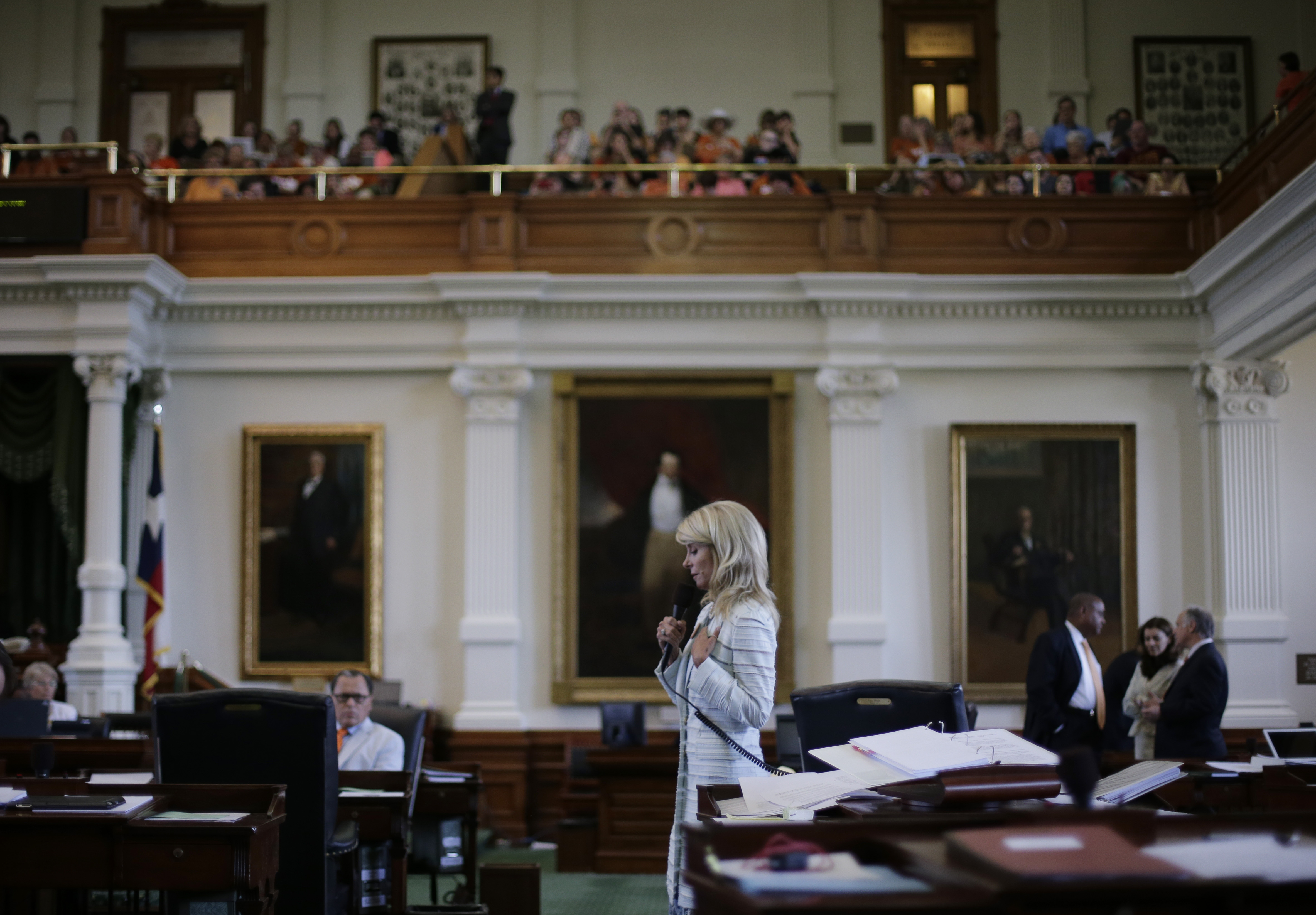 YouTube Shines in Texas Filibuster on Abortion