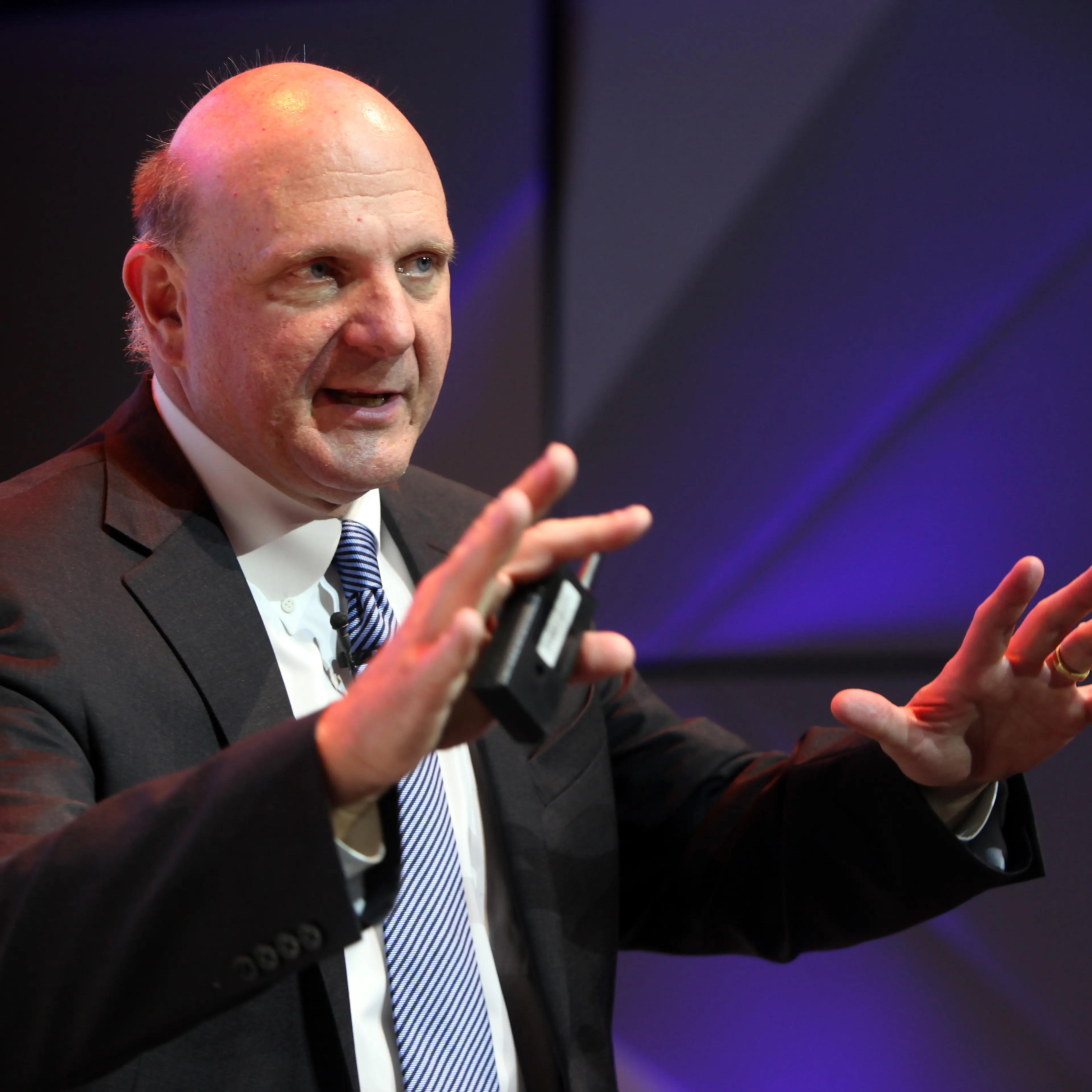 Microsoft Opens New Center In Berlin