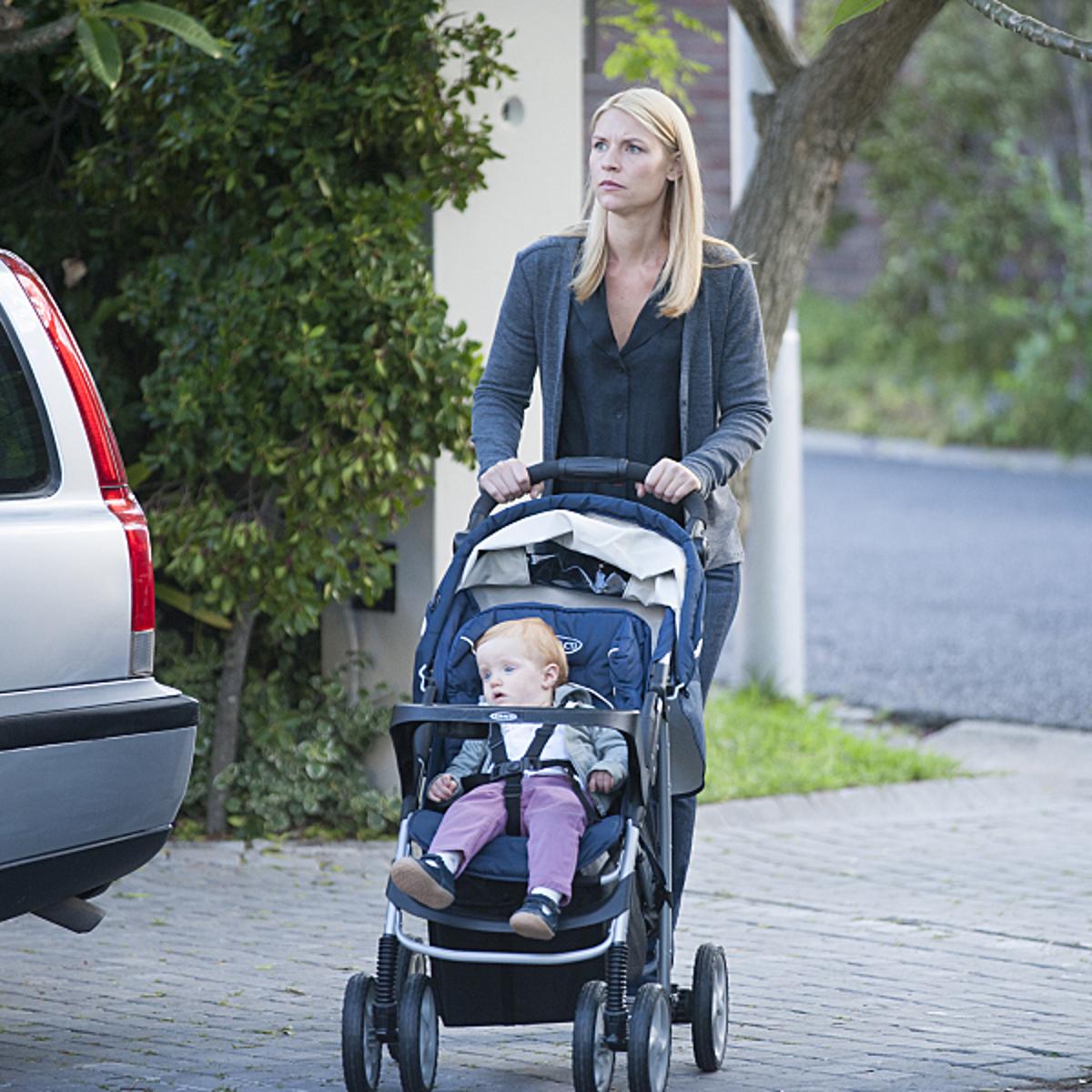 Claire Danes as Carrie Mathison in Homeland (Season 4, Episode 12). - Photo: David Bloomer/SHOWTIME - Photo ID: Homeland_412_0461.R