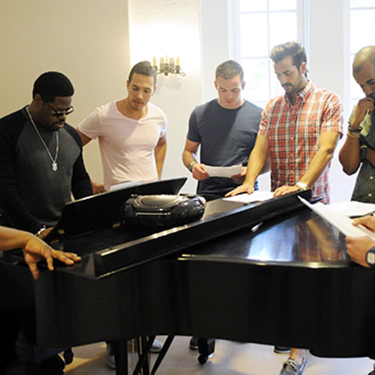 WANYA MORRIS AND NATHAN MORRIS OF BOYZ II MEN, TASOS, BRIAN, BRETT, RON, CODY