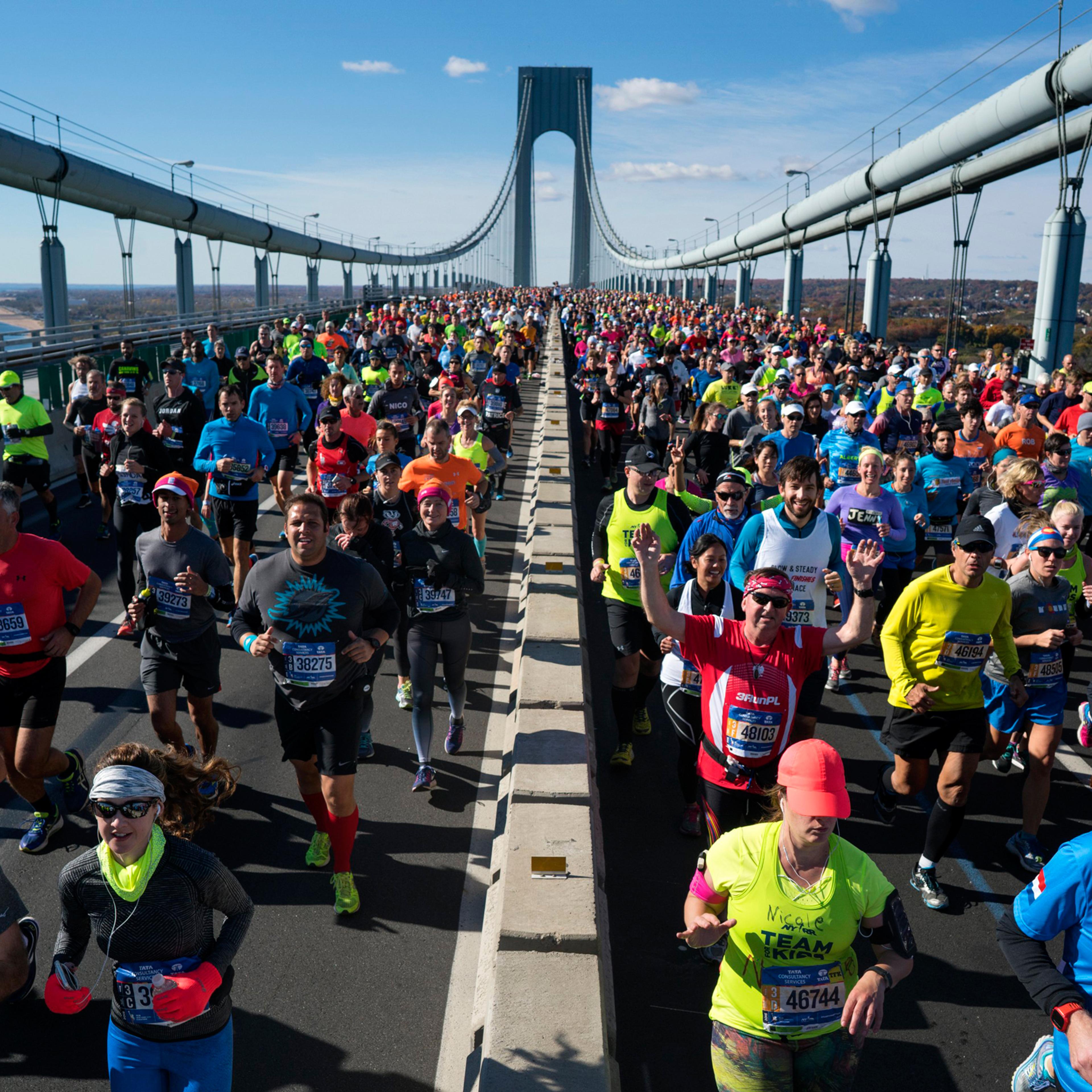 Runners cross the Verrazano-Narrows Bridge during the New York City Marathon on Sunday, Nov. 6, 2016, in New York. (AP Photo/Craig Ruttle)