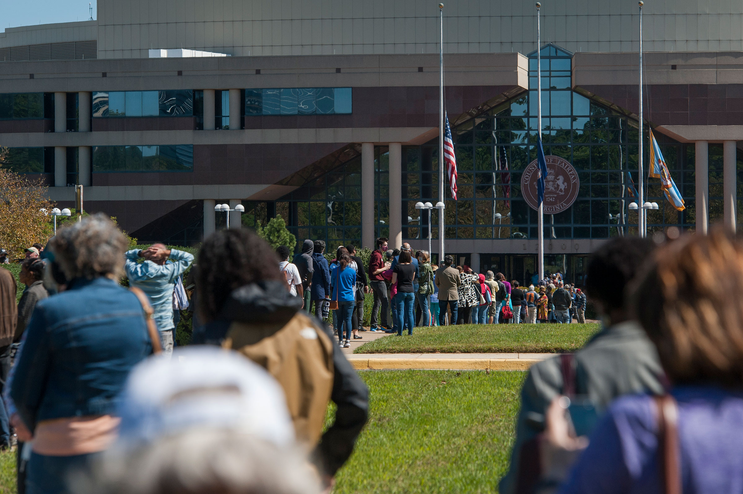 DC: Early General Election voting in Virginia.