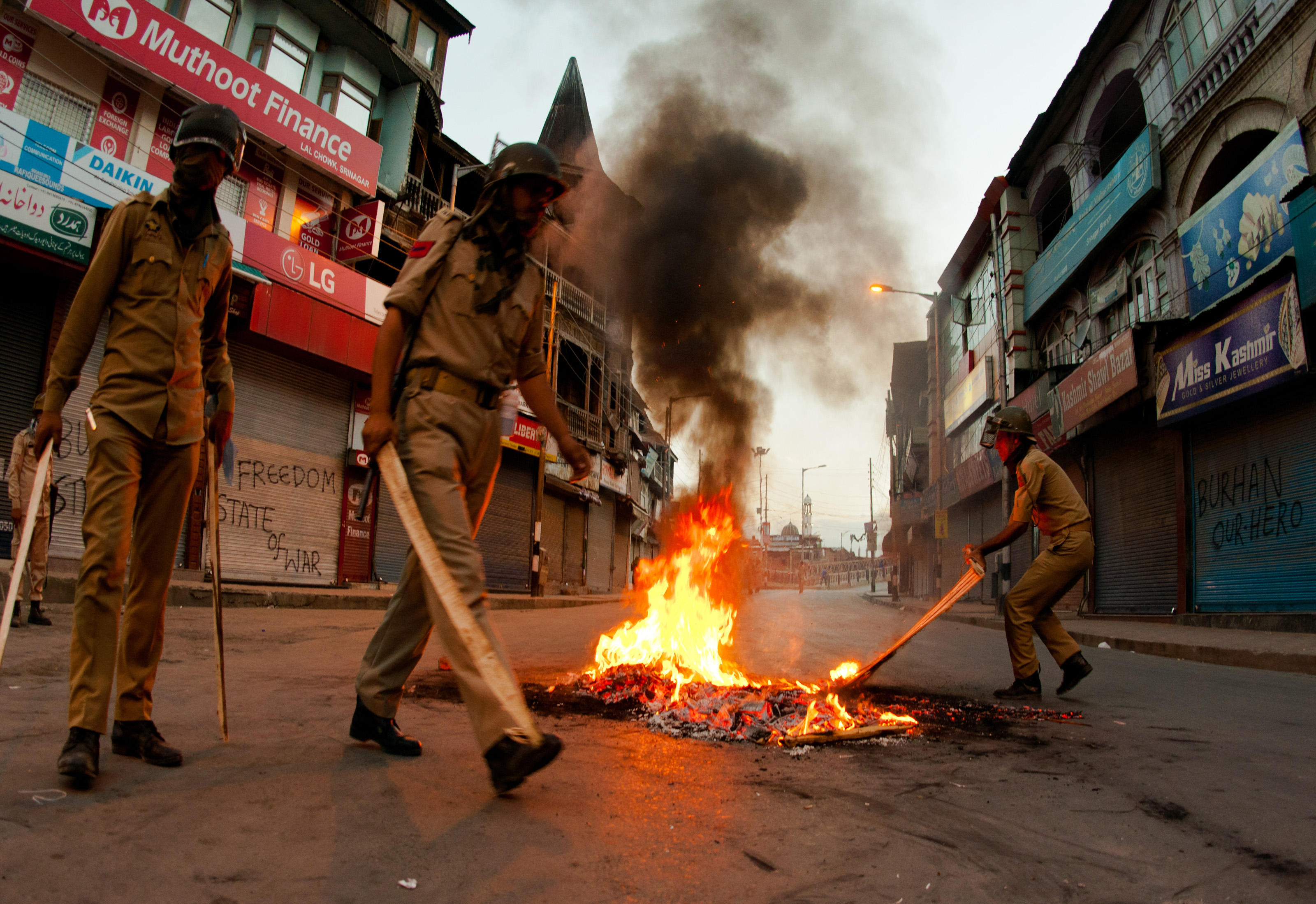At Least 30 Dead As Violence Erupts In Kashmir After Death Of Burhan Wani
