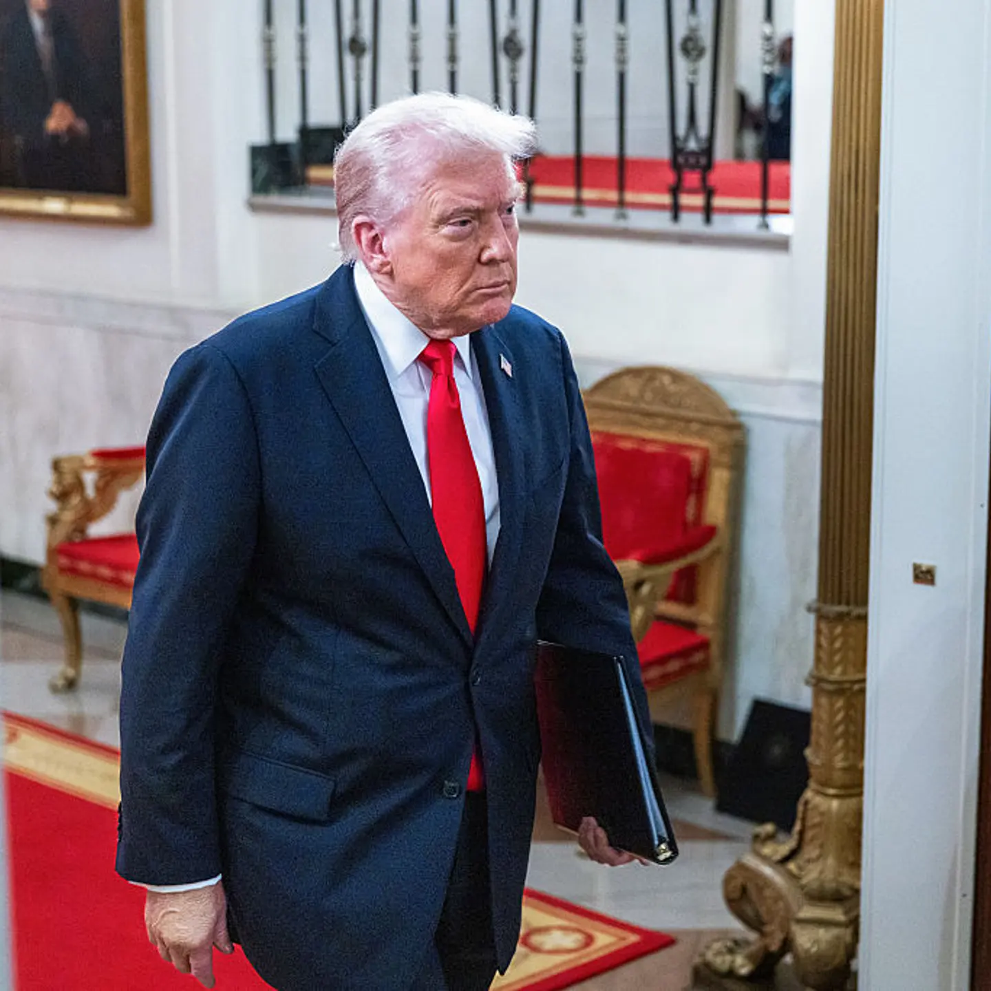 Trump To Fete Billionaires Schwarzman, Hamm At White House Party