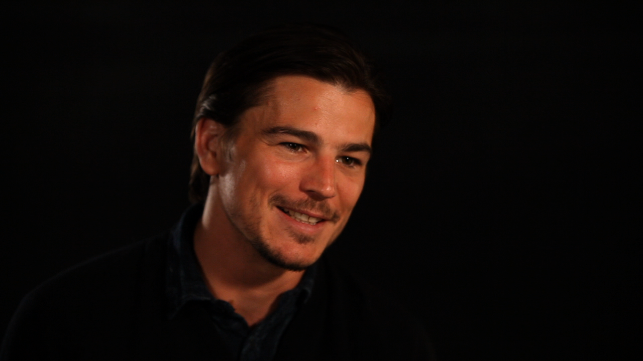 Actor Josh Hartnett Talks about social media